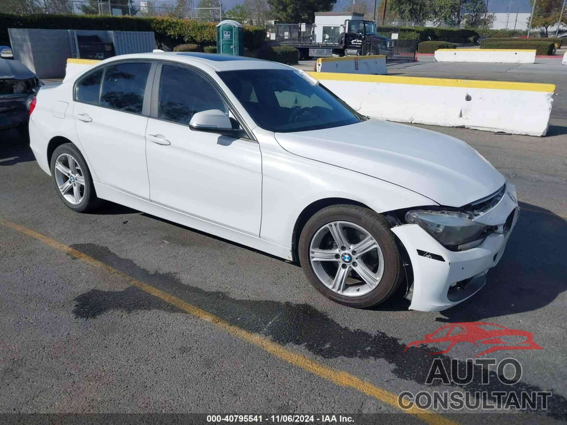 BMW 328I 2015 - WBA3C1C5XFK122568