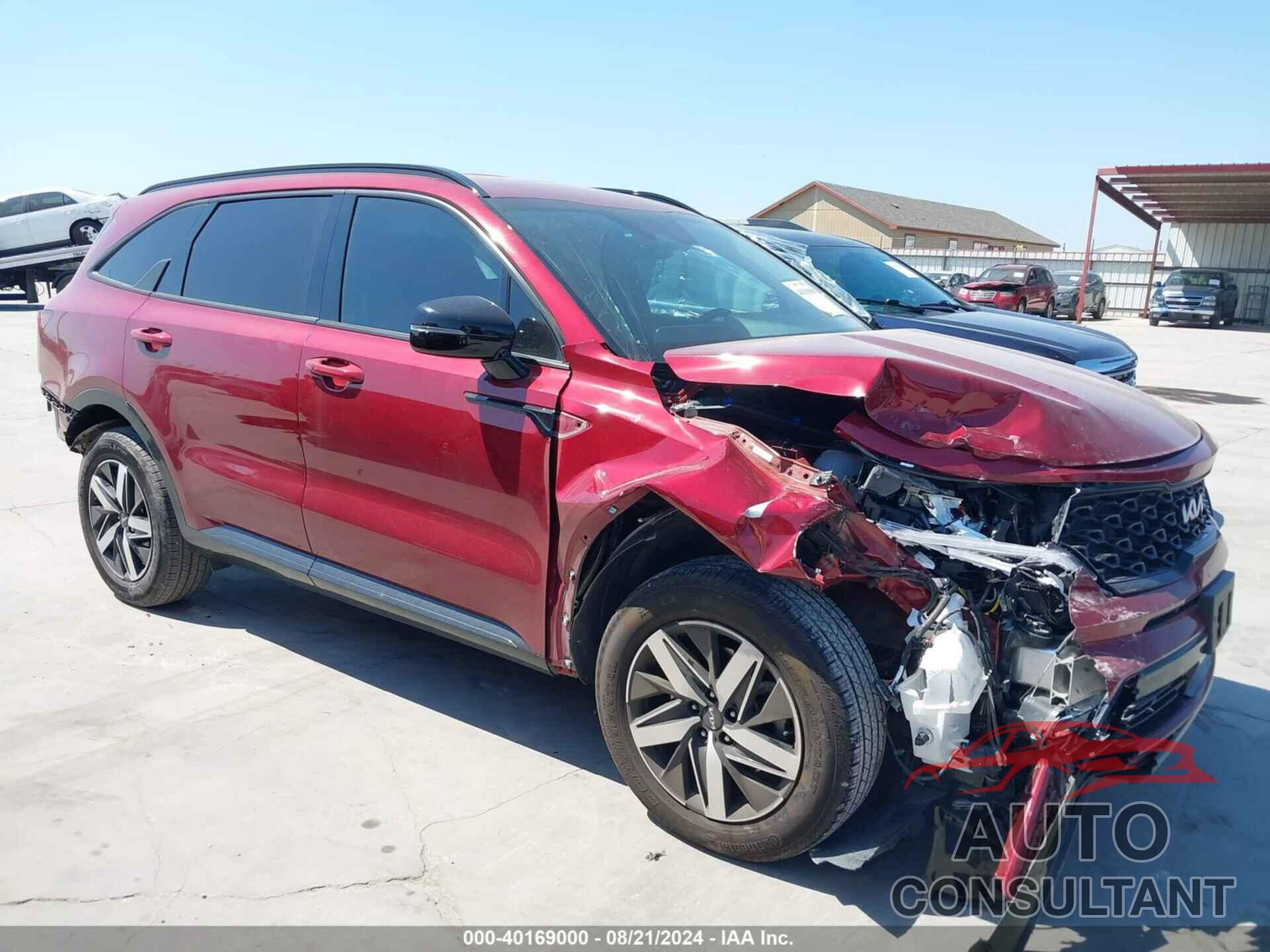 KIA SORENTO 2023 - 5XYRH4LF1PG168662