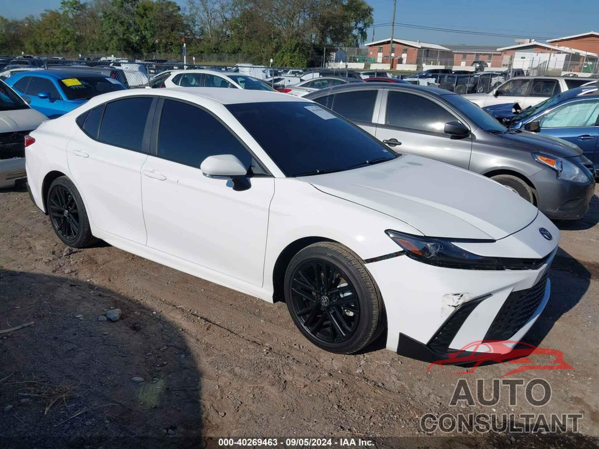 TOYOTA CAMRY 2025 - 4T1DAACK2SU036782