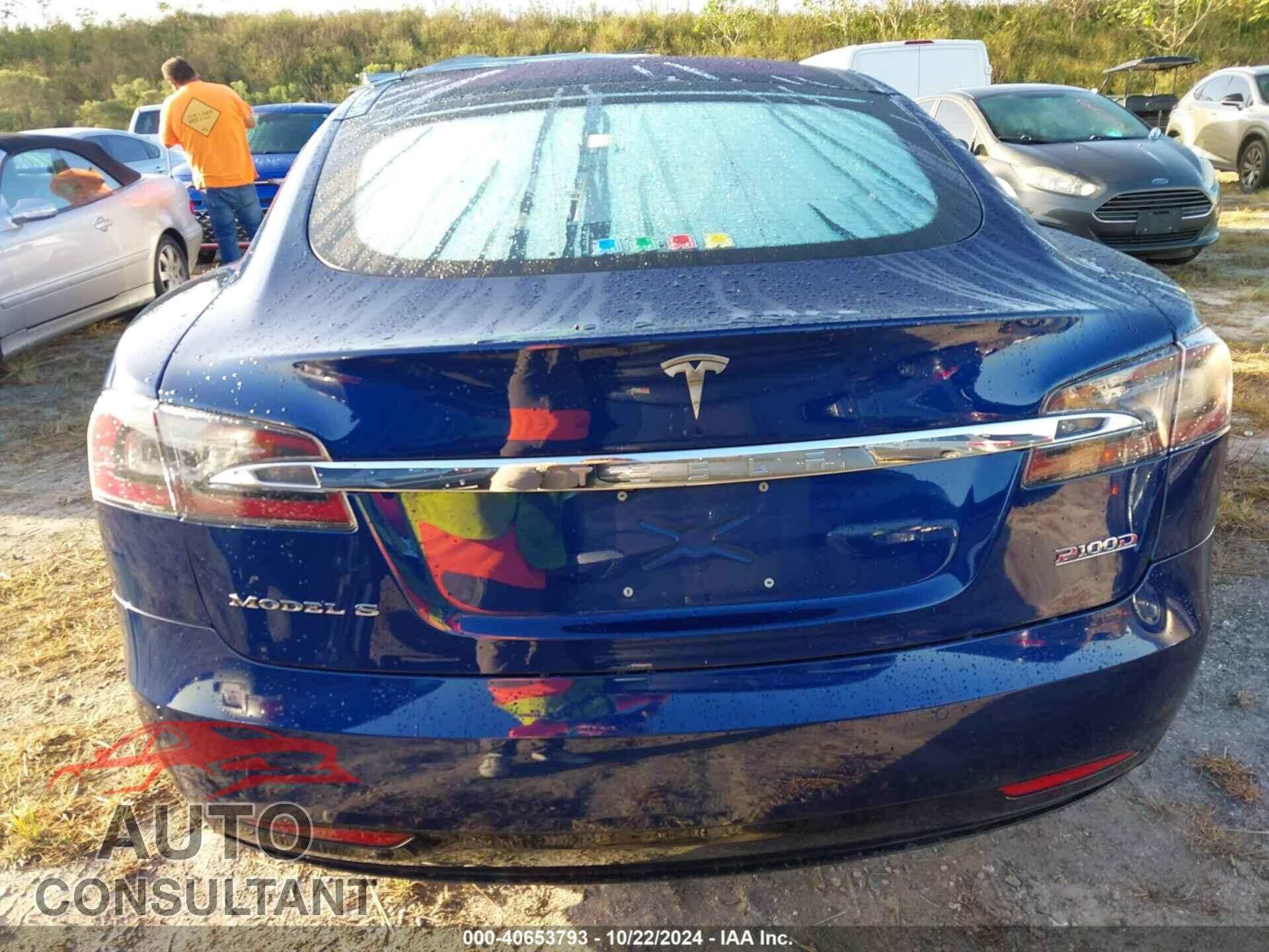 TESLA MODEL S 2017 - 5YJSA1E45HF205639