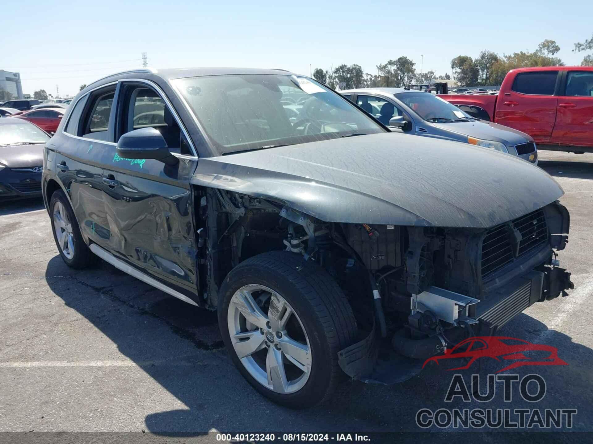 AUDI Q5 2018 - WA1BNAFY2J2011384