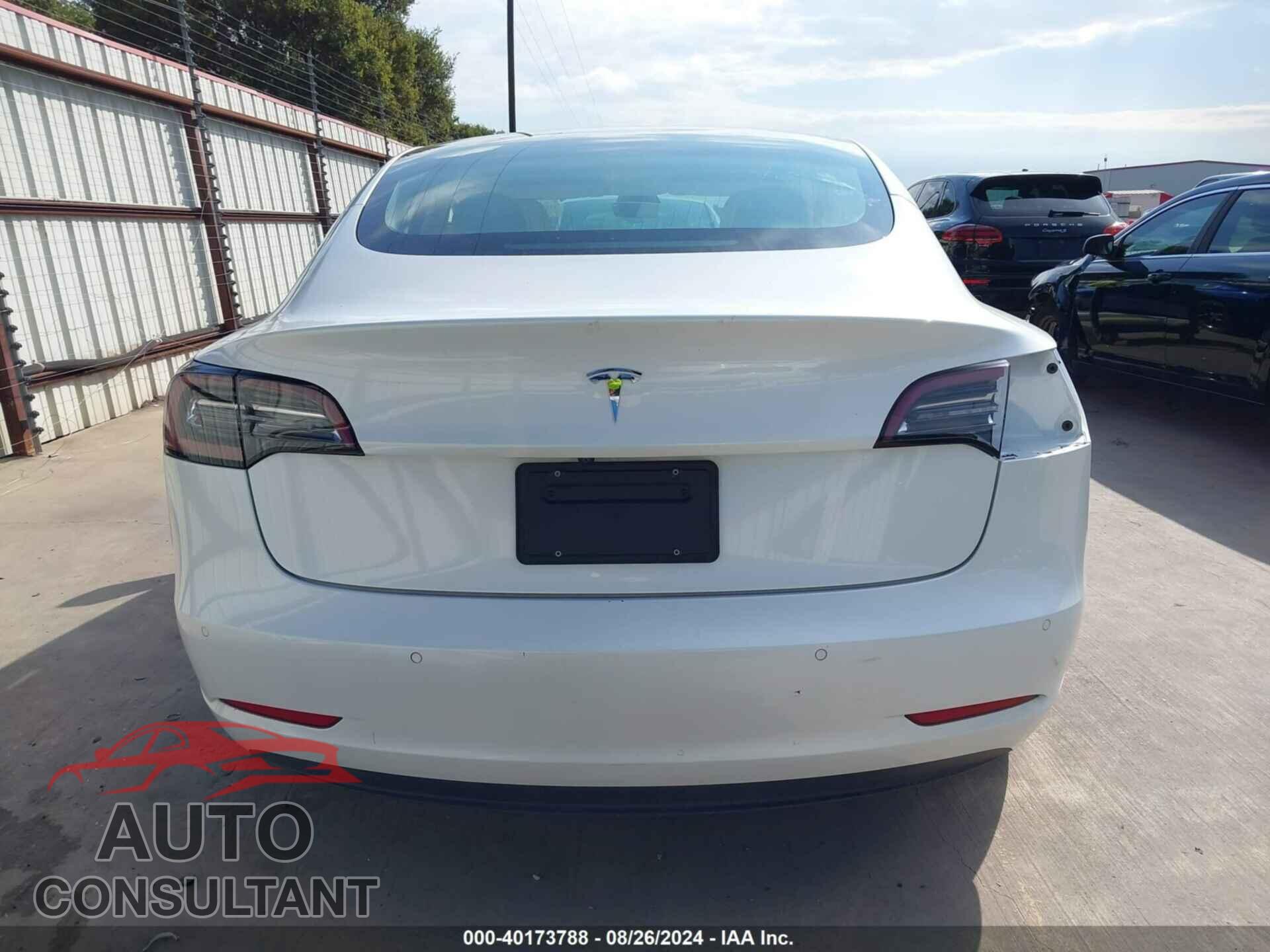 TESLA MODEL 3 2019 - 5YJ3E1EAXKF486147