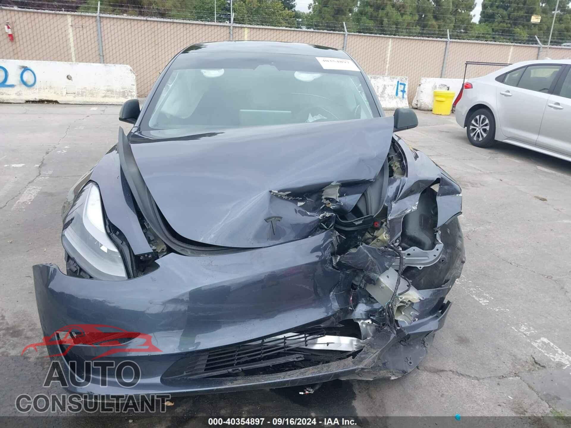 TESLA MODEL 3 2023 - 5YJ3E1EC0PF498784