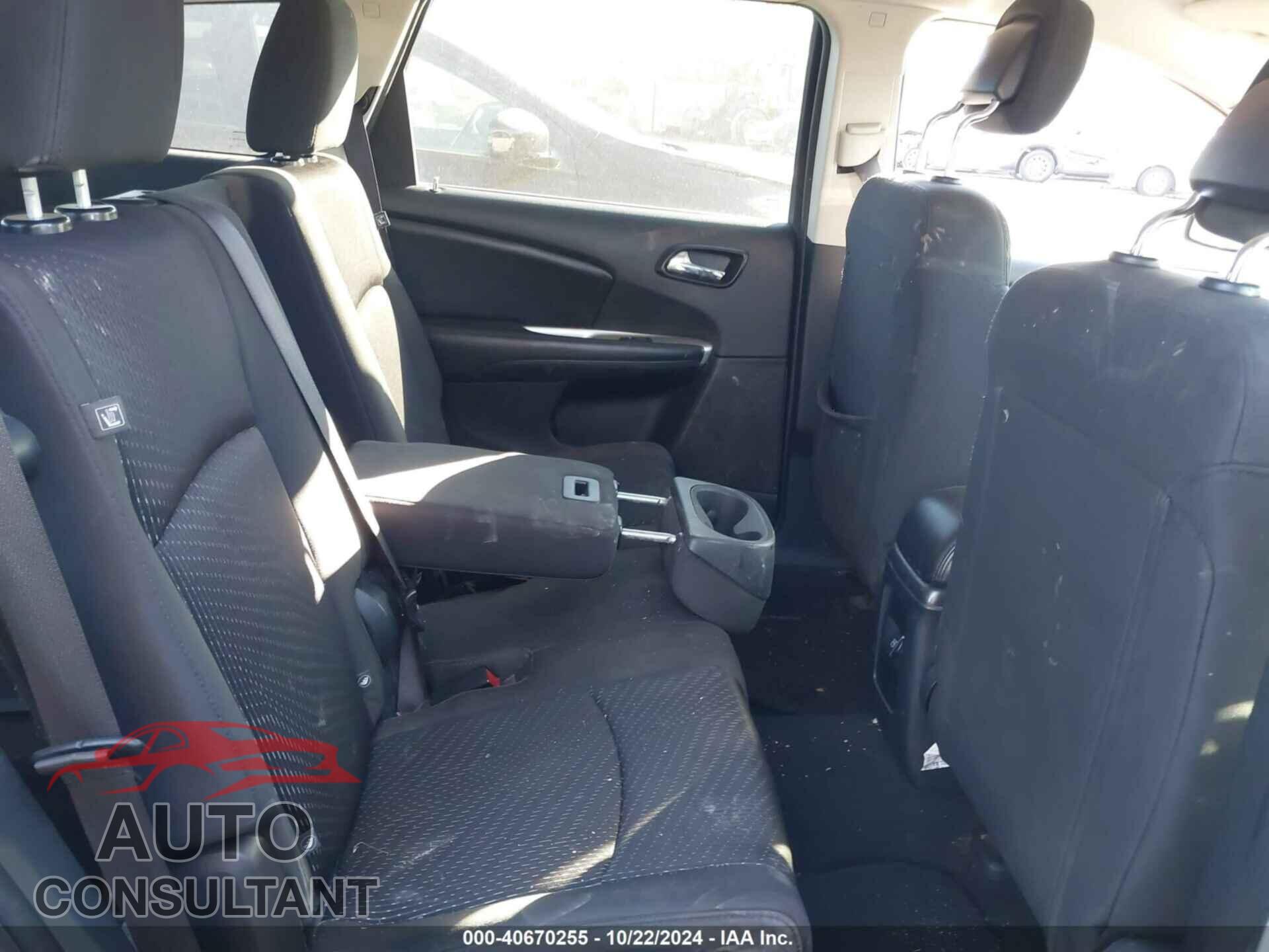 DODGE JOURNEY 2018 - 3C4PDCAB1JT242028