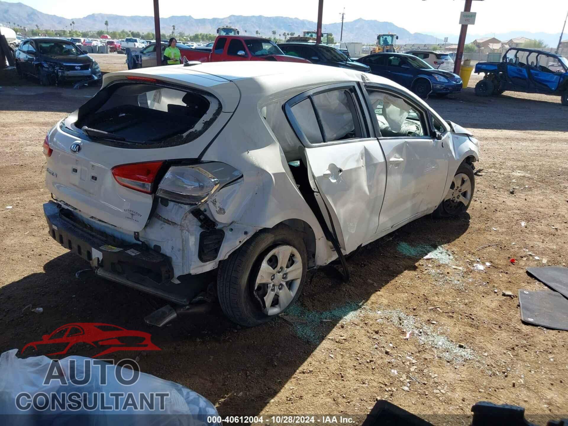 KIA FORTE 2017 - KNAFK5A81H5695266
