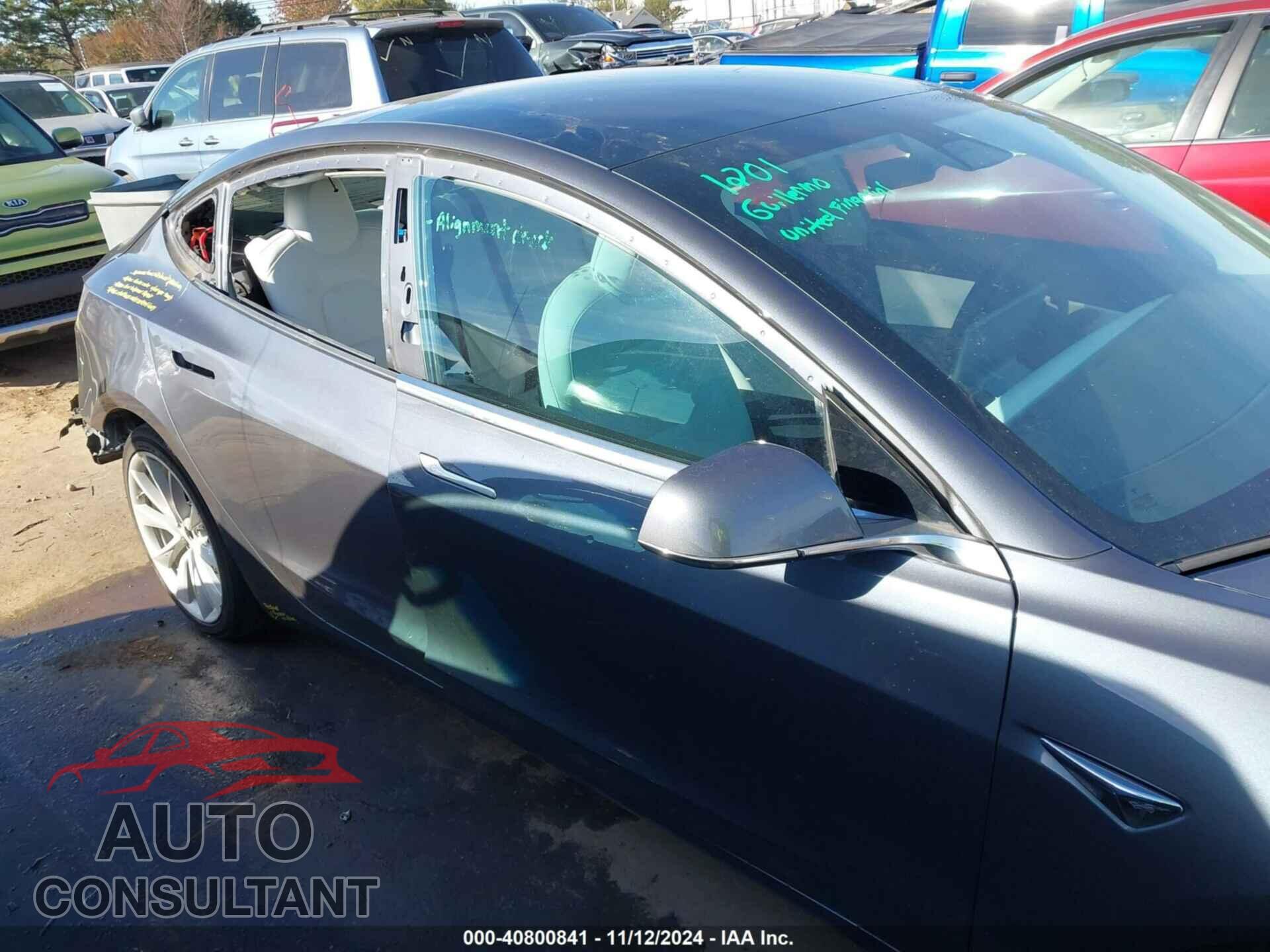 TESLA MODEL 3 2020 - 5YJ3E1EBXLF651933