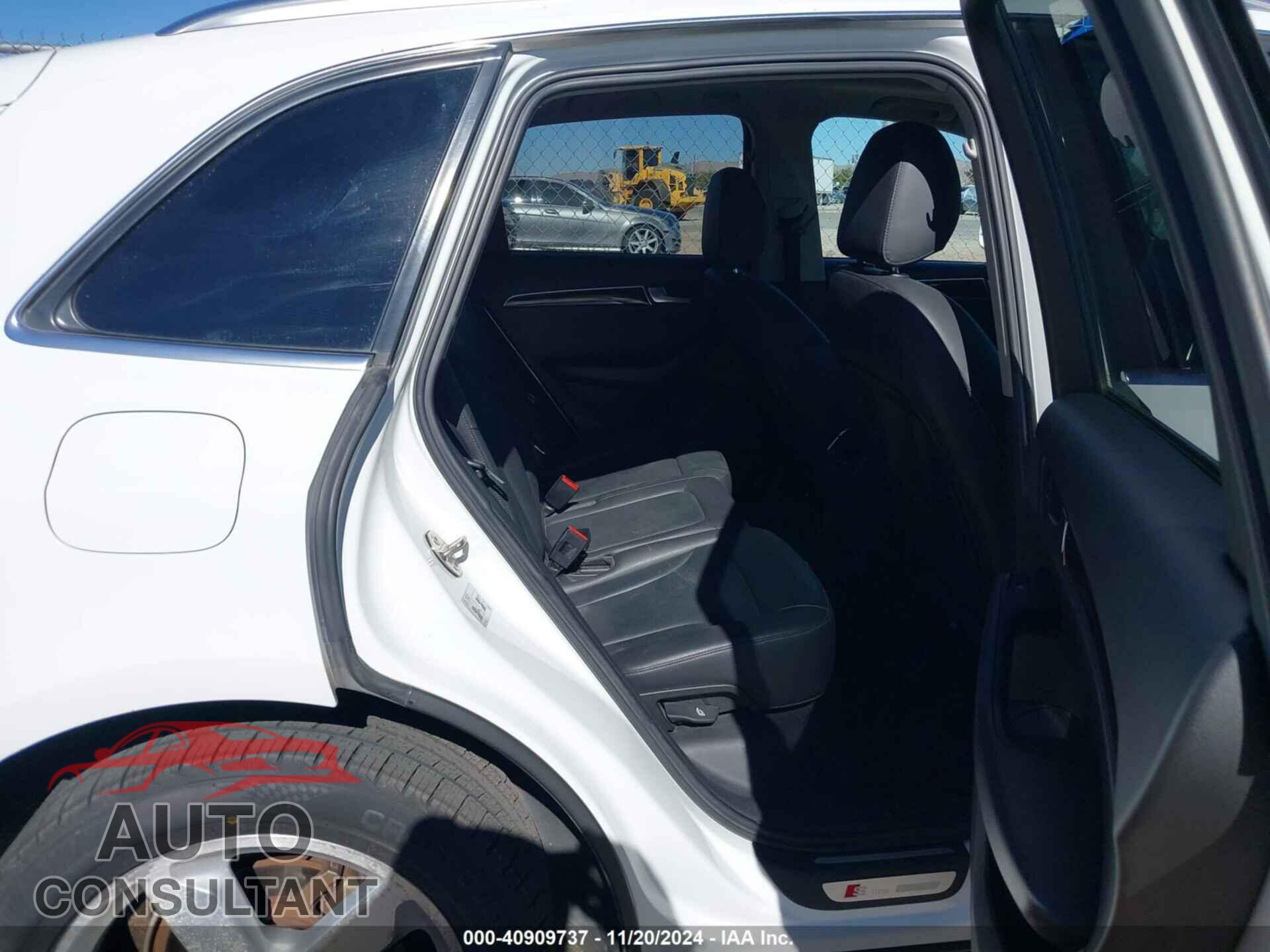 AUDI Q5 2012 - WA1DKAFP0CA047527