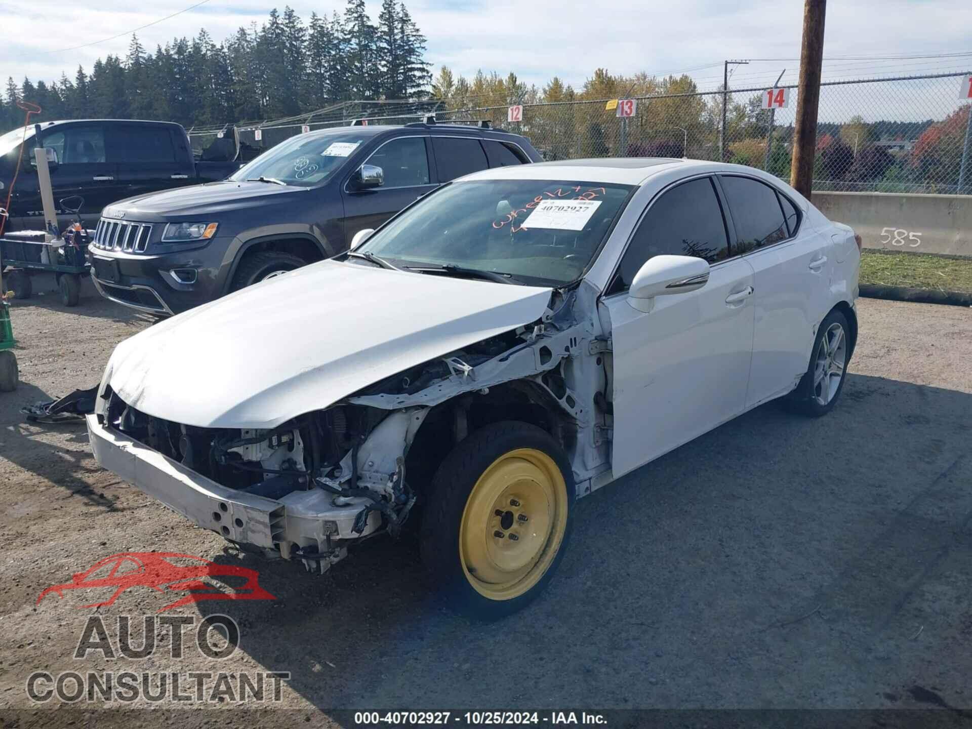 LEXUS IS 350 2011 - JTHBE5C23B5027363