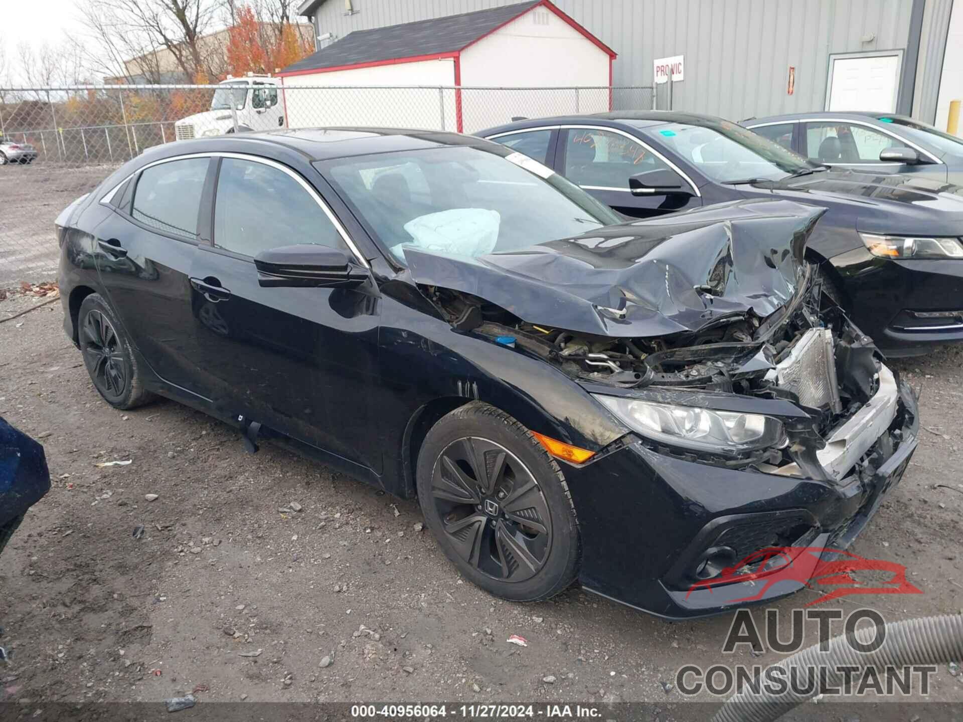 HONDA CIVIC 2017 - SHHFK7H59HU210492