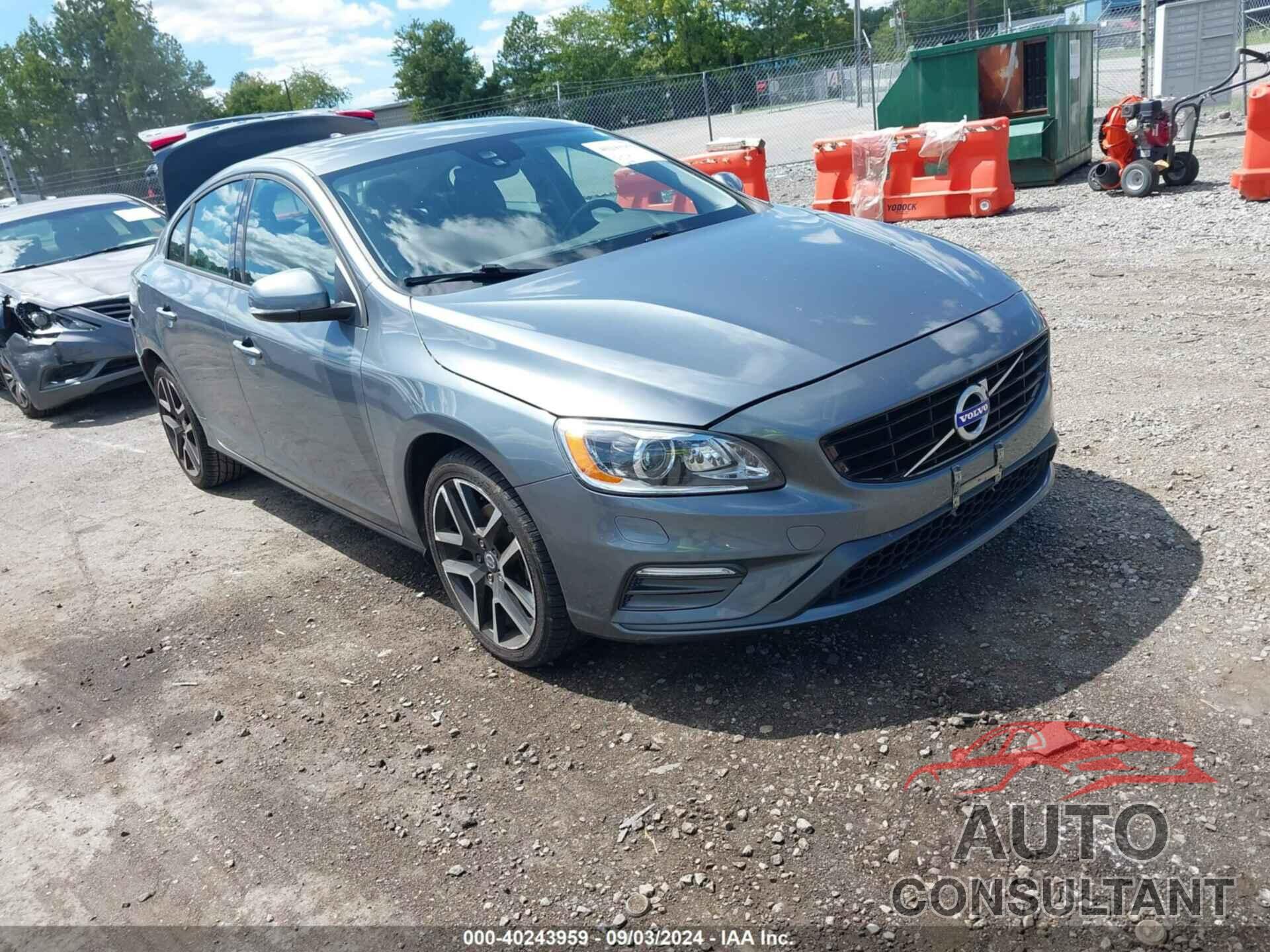 VOLVO S60 2017 - YV126MFL0H2422294