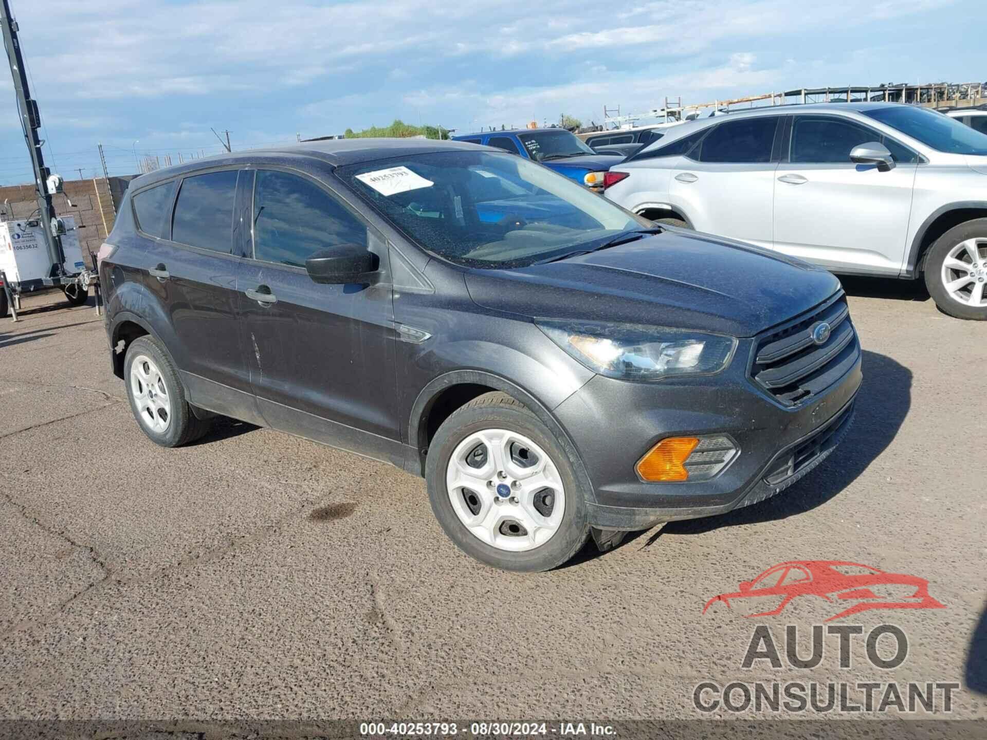 FORD ESCAPE 2018 - 1FMCU0F7XJUD29722