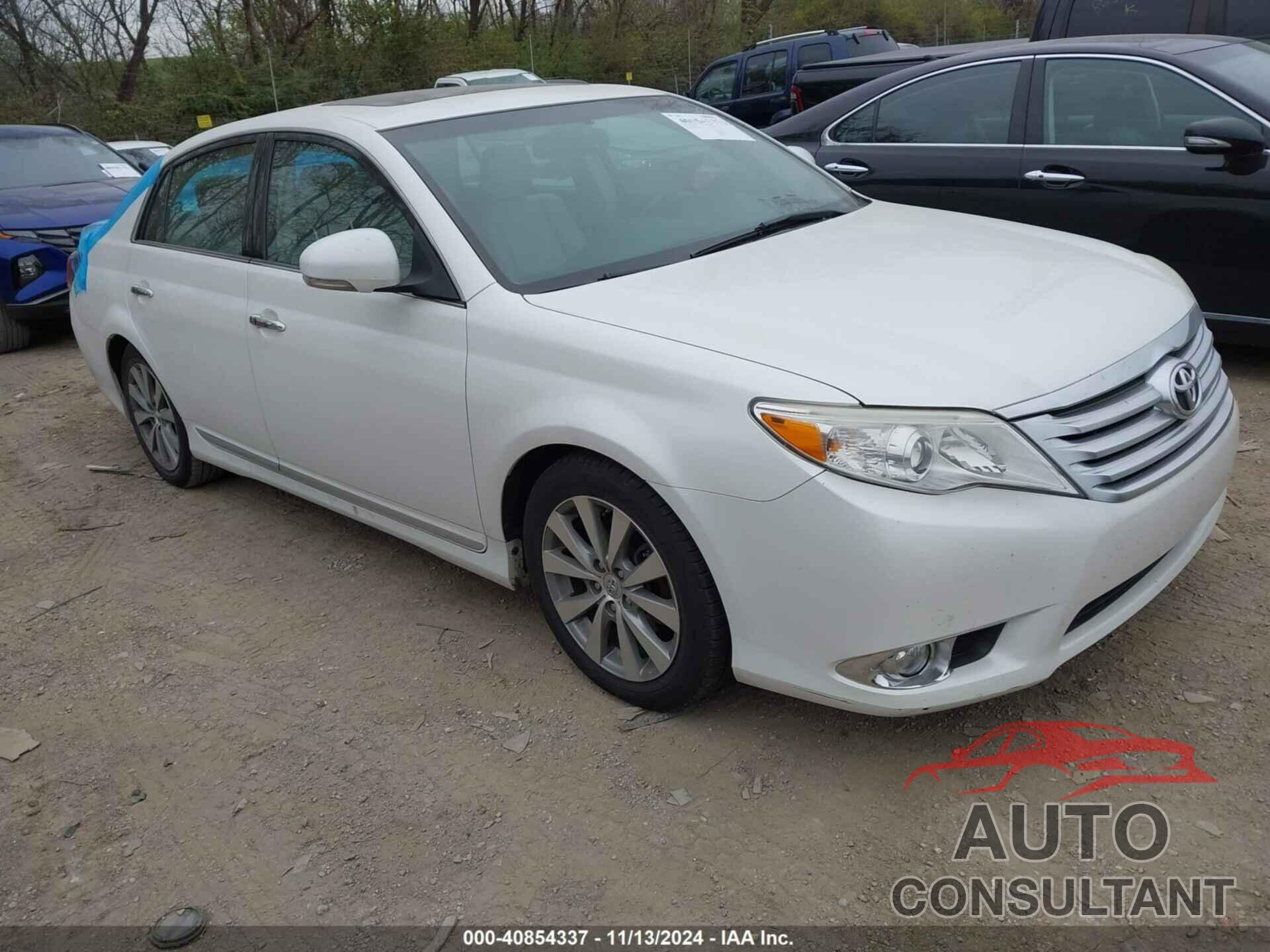 TOYOTA AVALON 2011 - 4T1BK3DB5BU429691