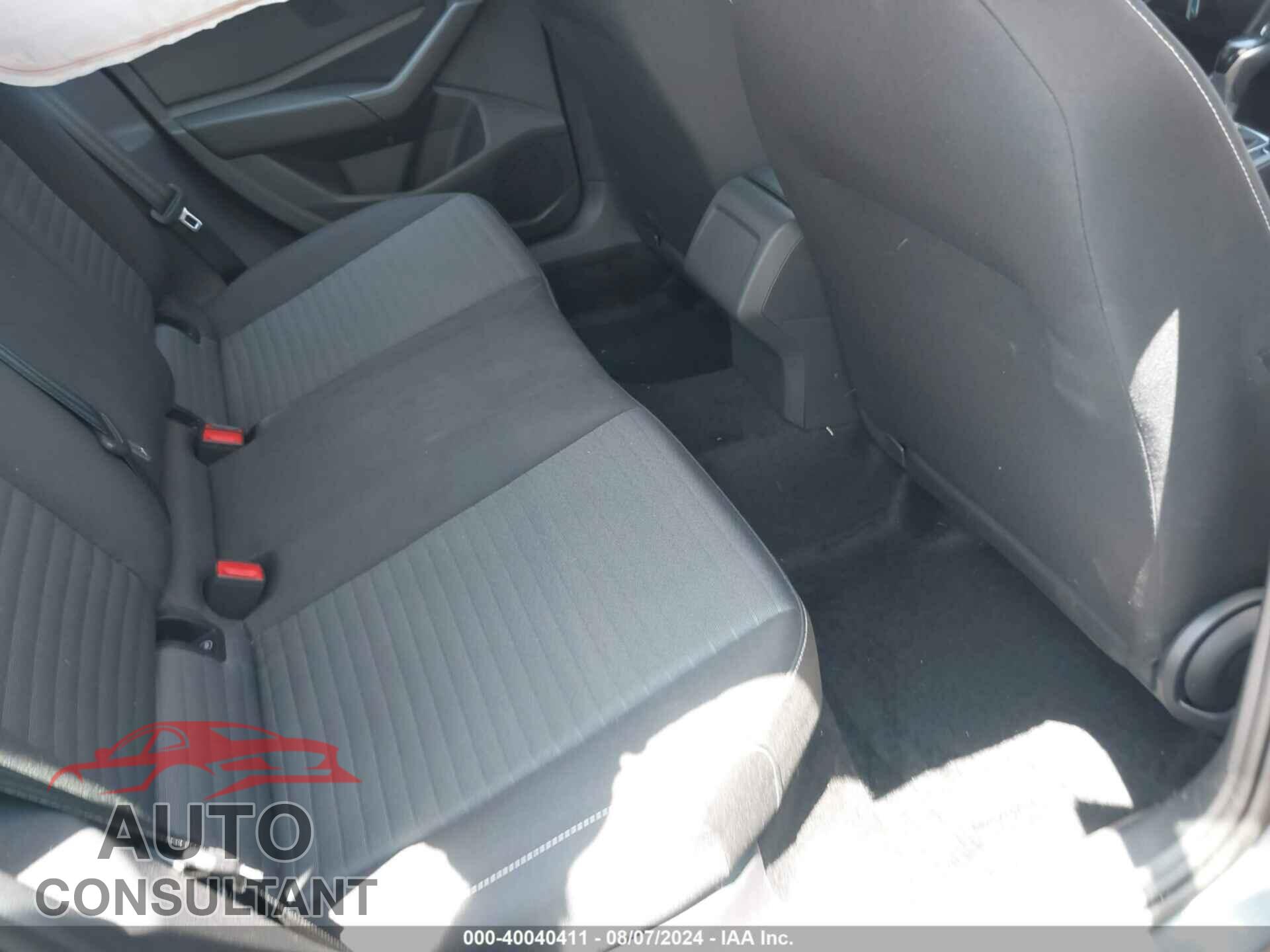 VOLKSWAGEN JETTA 2024 - 3VW5M7BU2RM062316