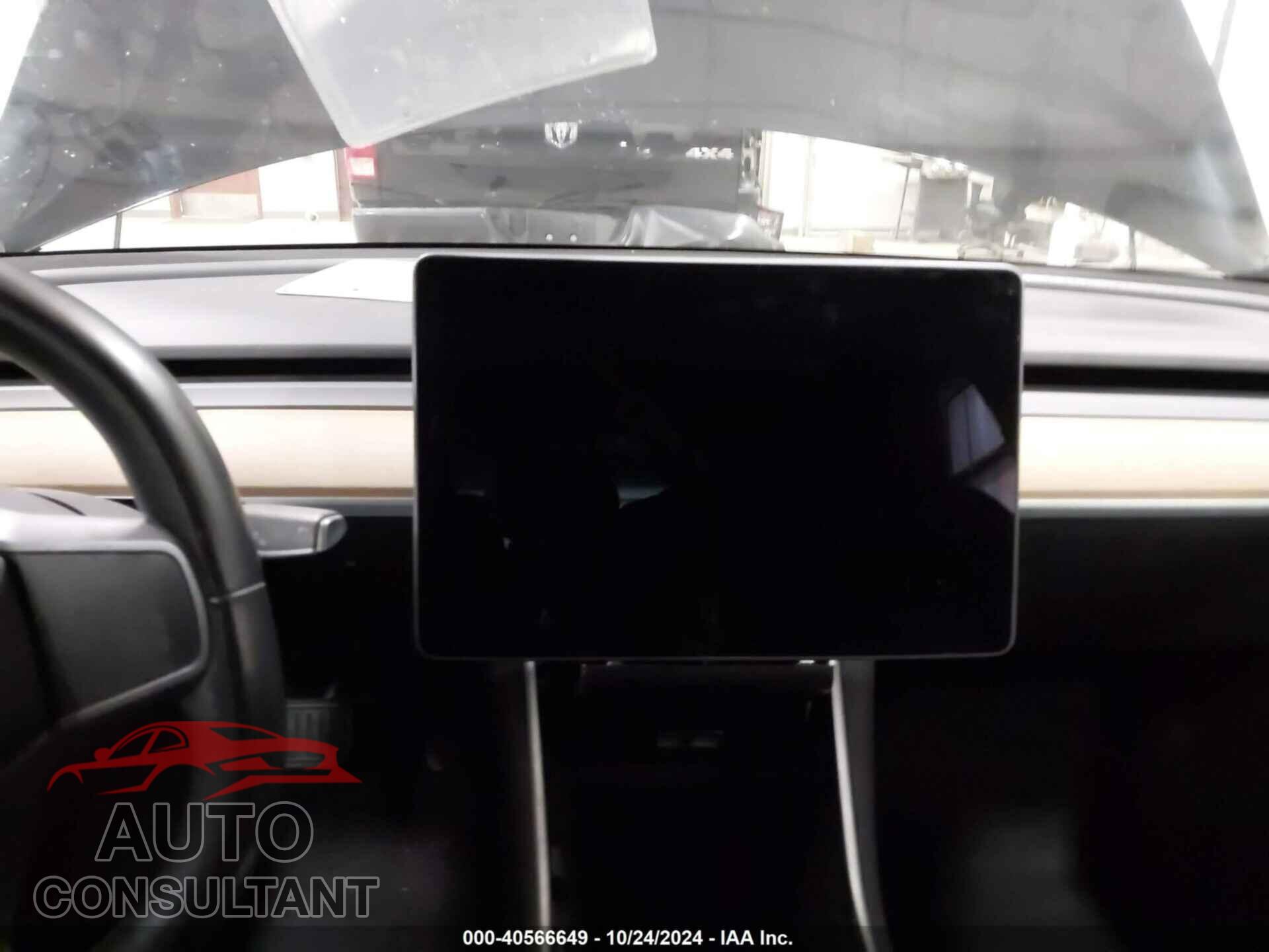 TESLA MODEL 3 2019 - 5YJ3E1EA8KF296895