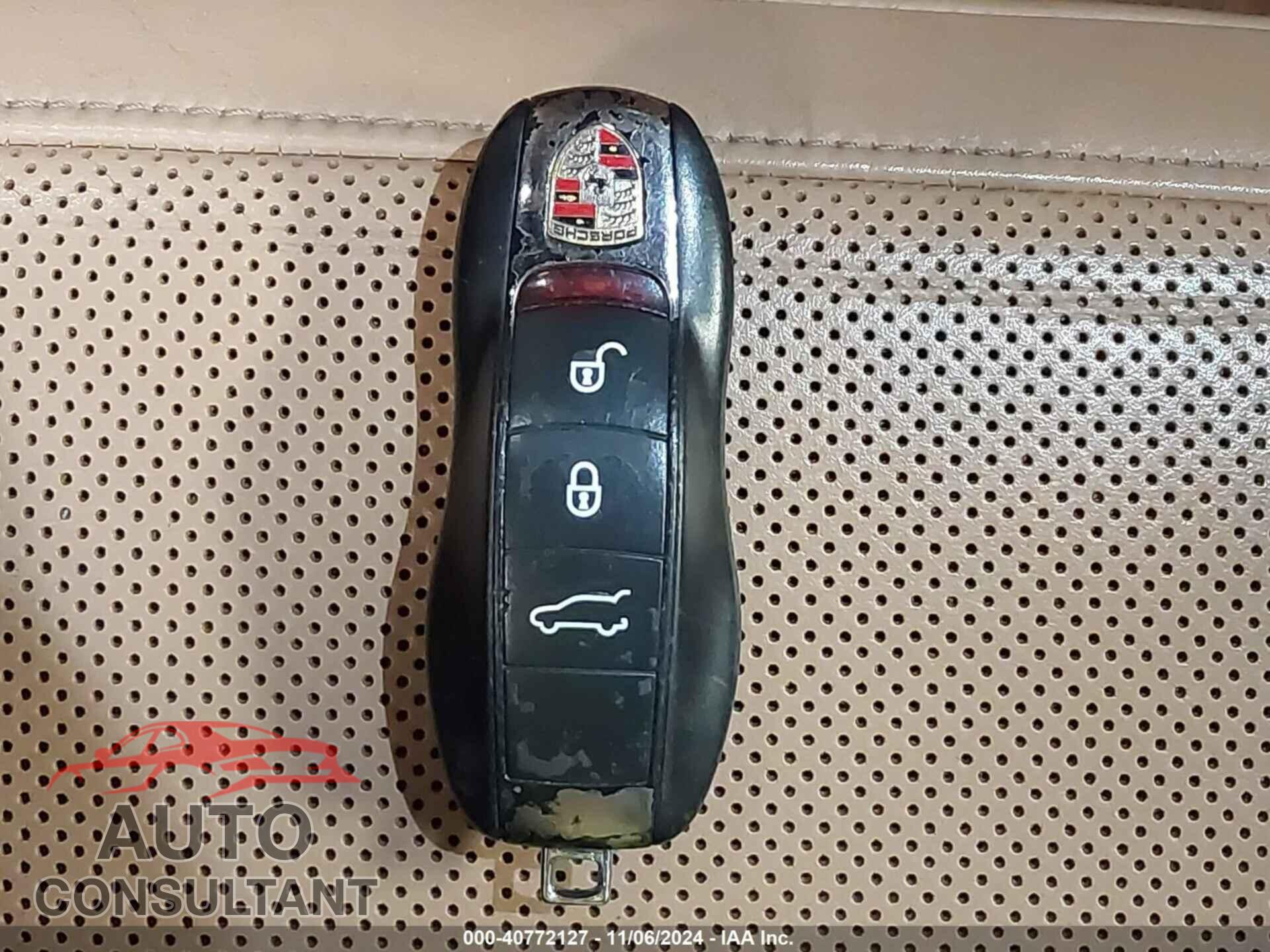 PORSCHE CAYENNE 2013 - WP1AA2A24DLA08344
