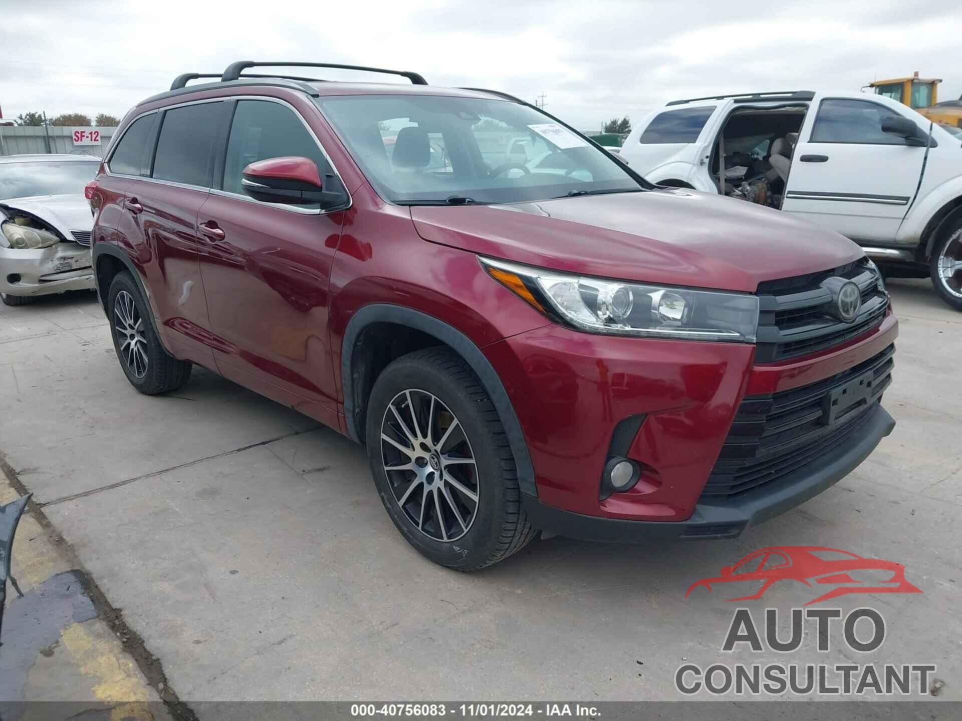 TOYOTA HIGHLANDER 2018 - 5TDKZRFH7JS536958