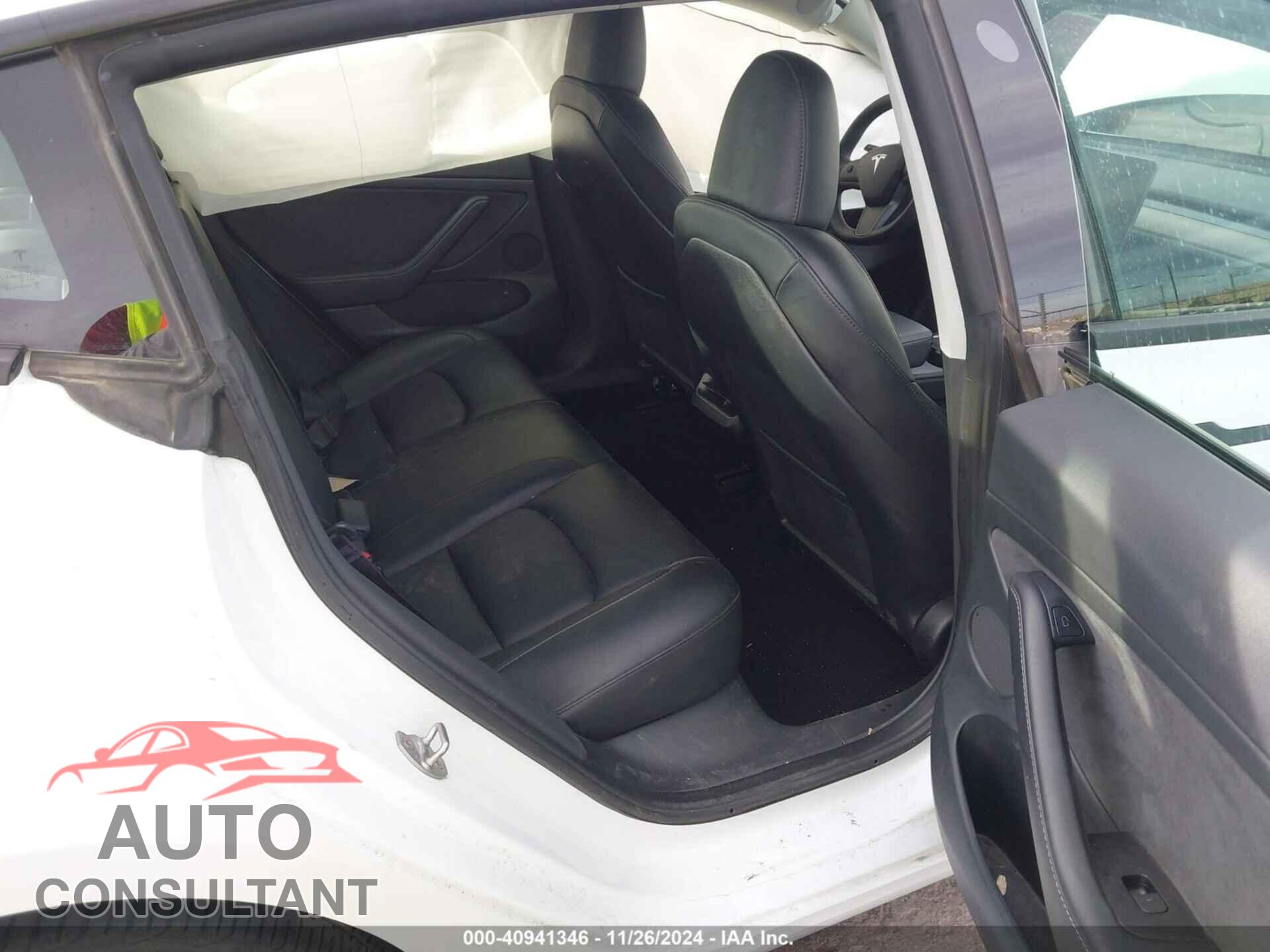 TESLA MODEL 3 2023 - 5YJ3E1EA3PF550181