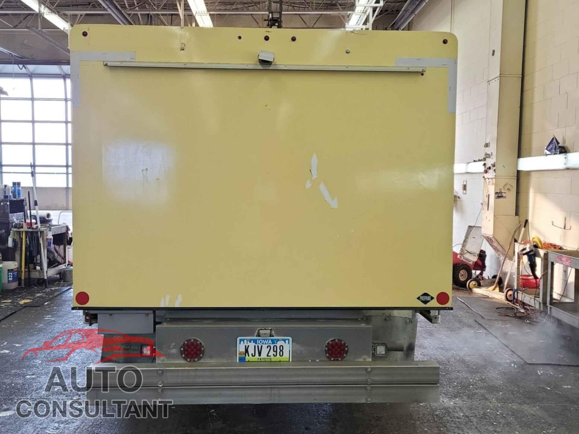FORD E-450 CUTAWAY 2017 - 1FDXE4FS0HDC72208