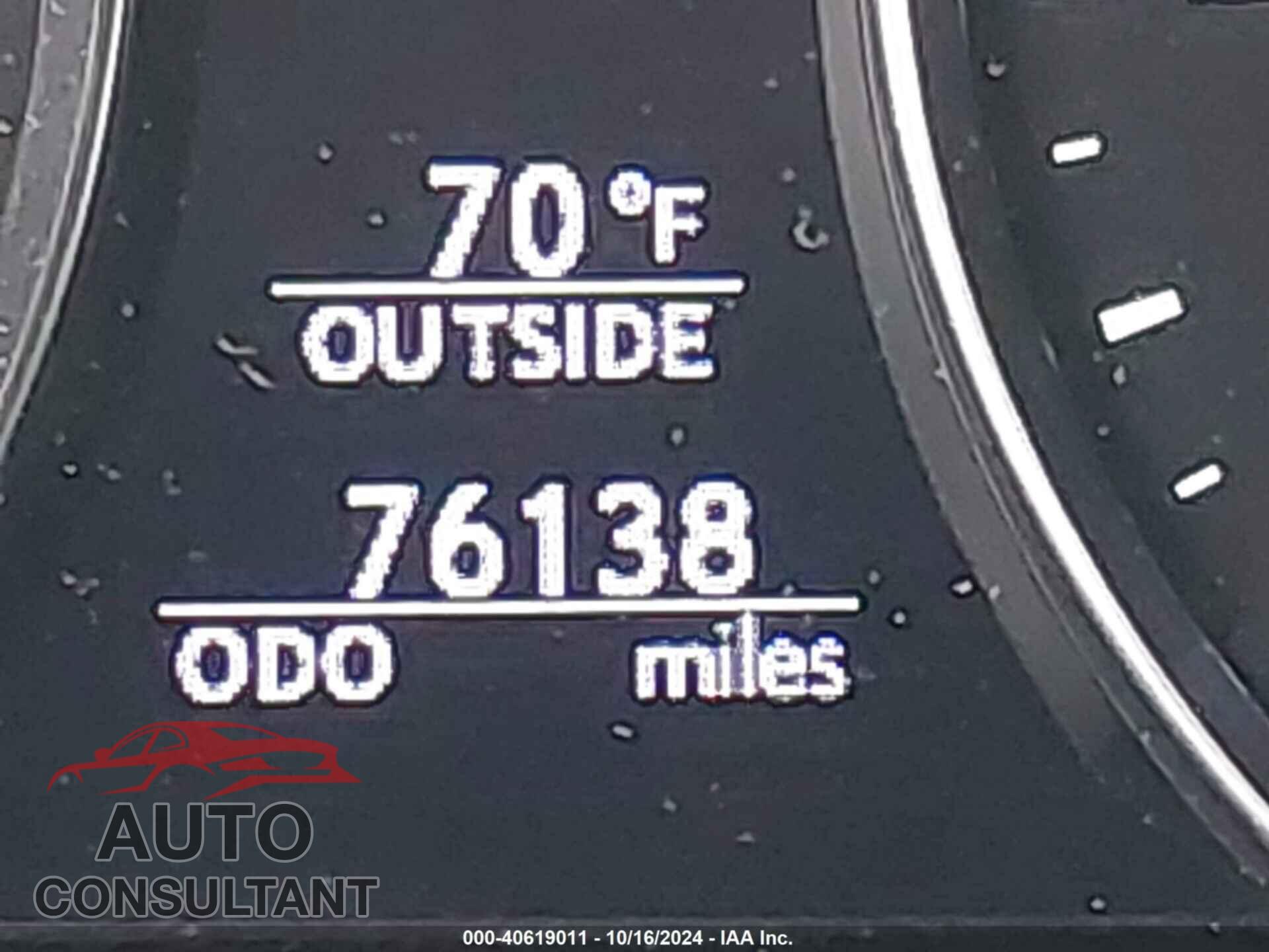 LEXUS LS 460 2017 - JTHBL5EF2H5144477
