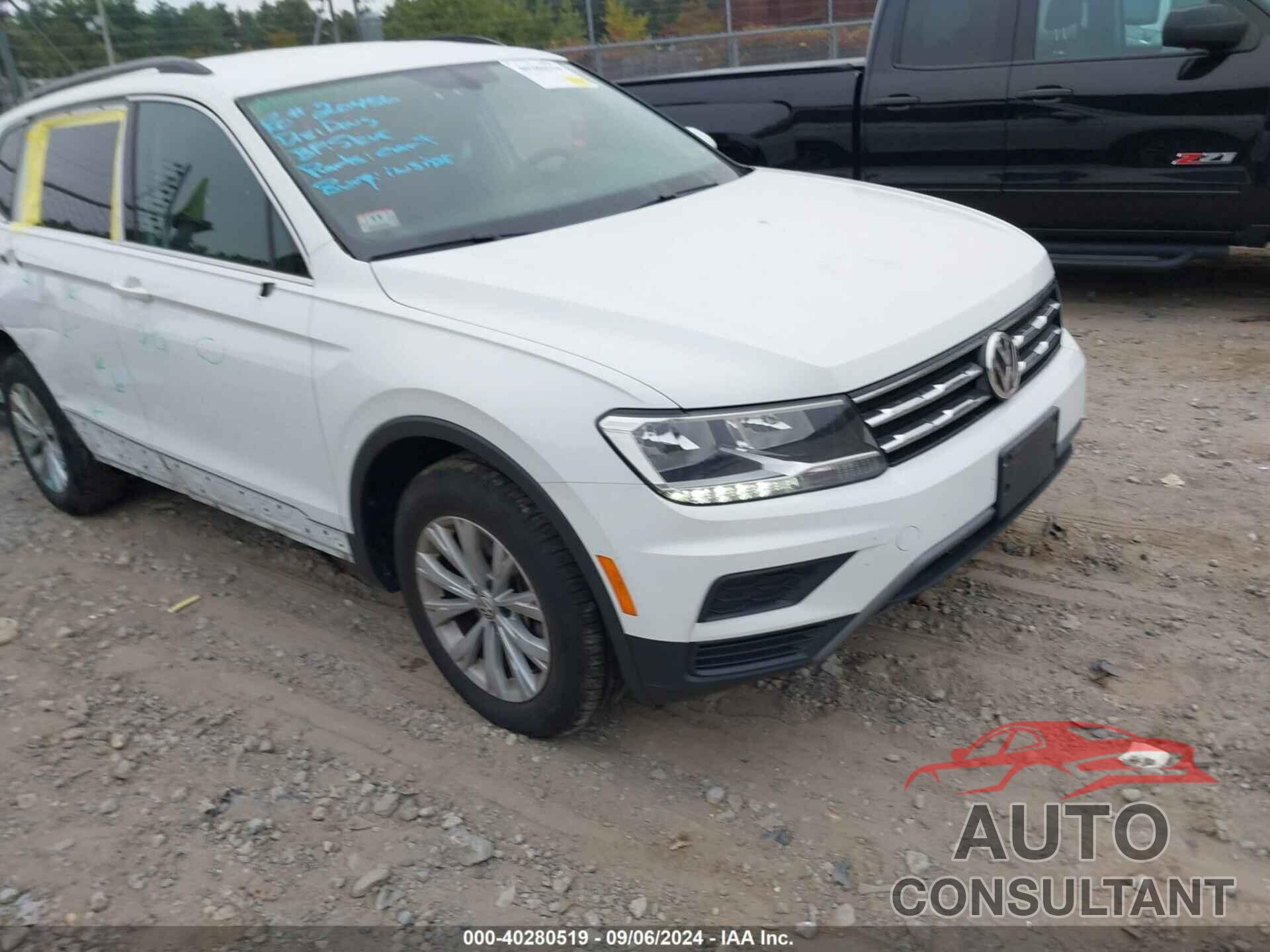 VOLKSWAGEN TIGUAN 2019 - 3VV2B7AX5KM049686