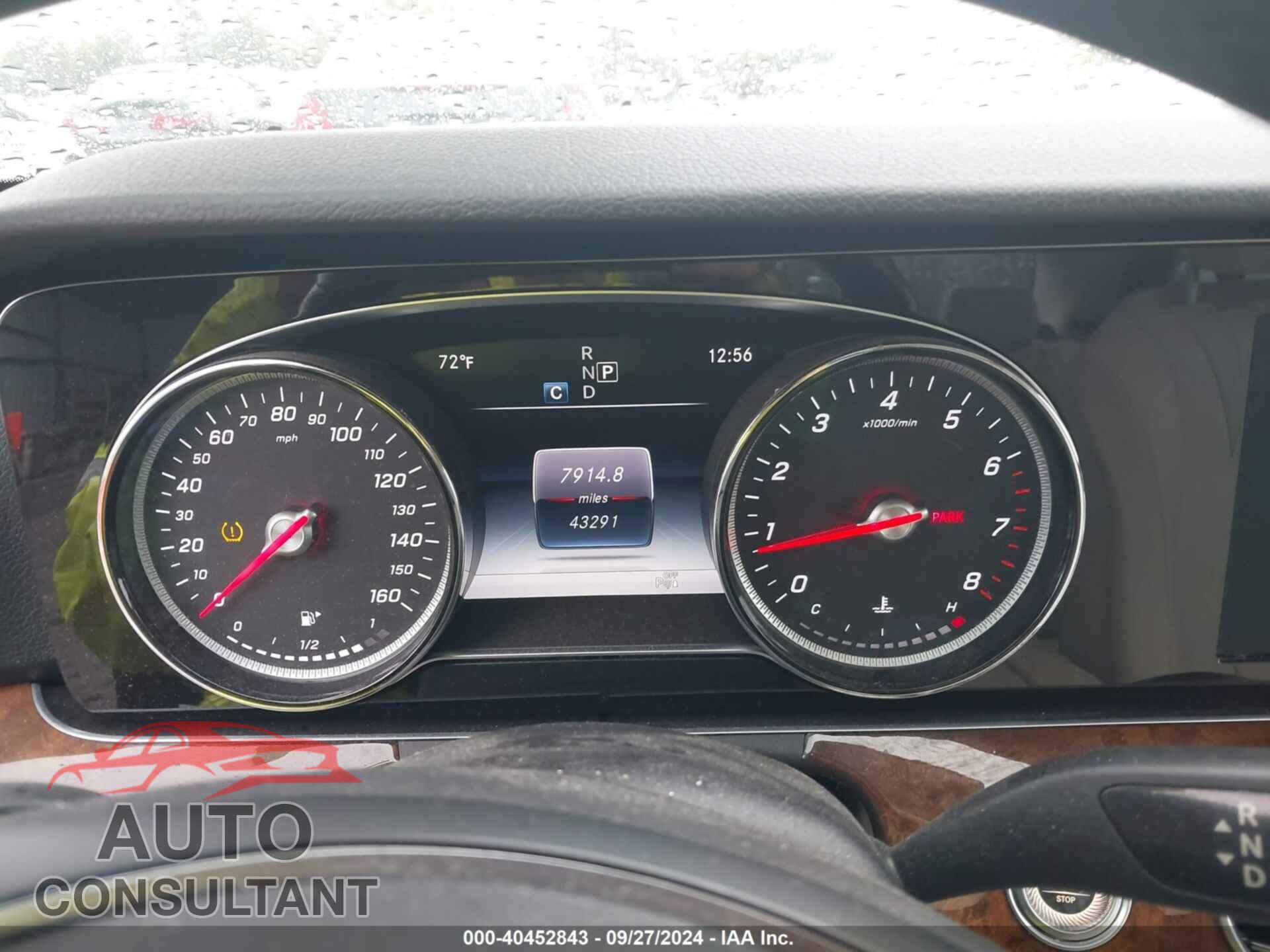 MERCEDES-BENZ E 300 2017 - WDDZF4KB1HA096793