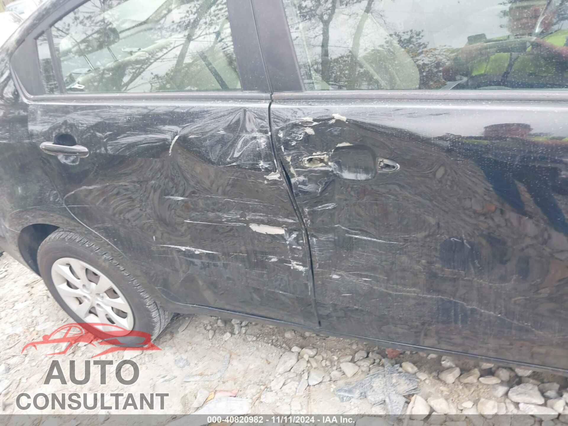 KIA RIO 2012 - KNADM4A38C6076439