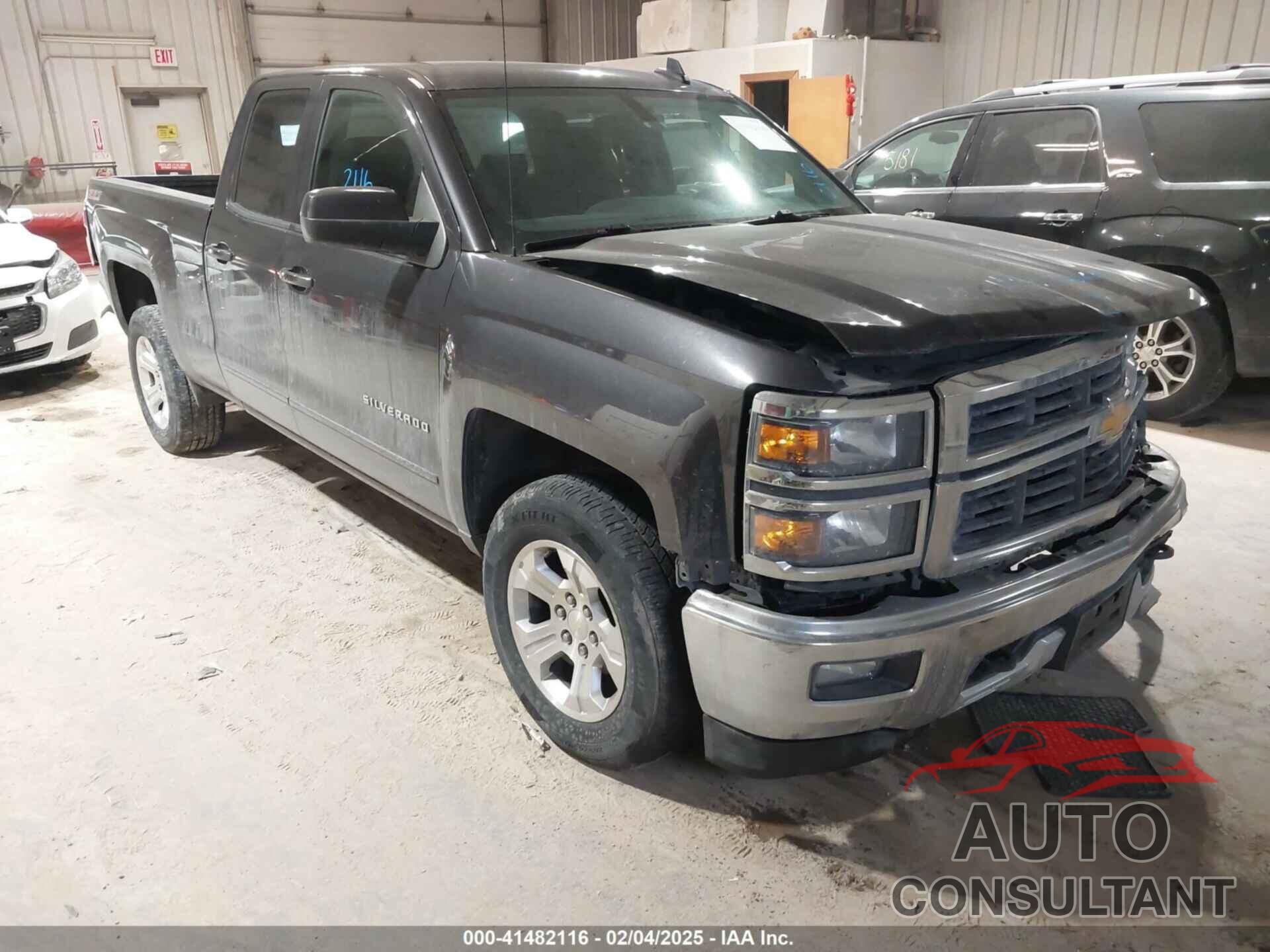 CHEVROLET SILVERADO 1500 2015 - 1GCVKREC4FZ147661