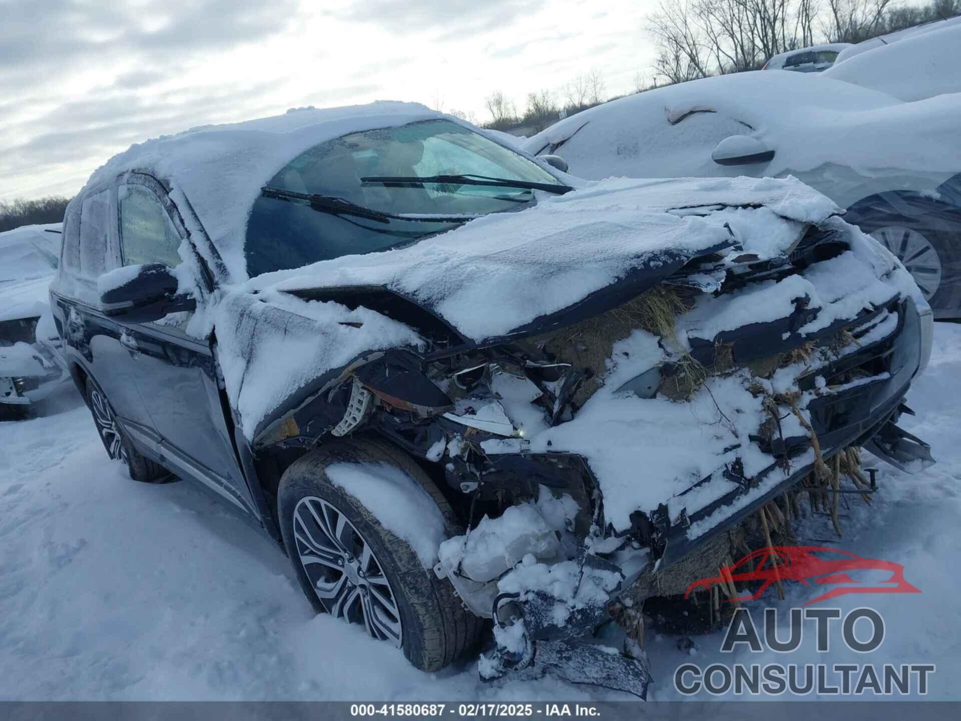 MITSUBISHI OUTLANDER 2018 - JA4AZ3A39JZ005483