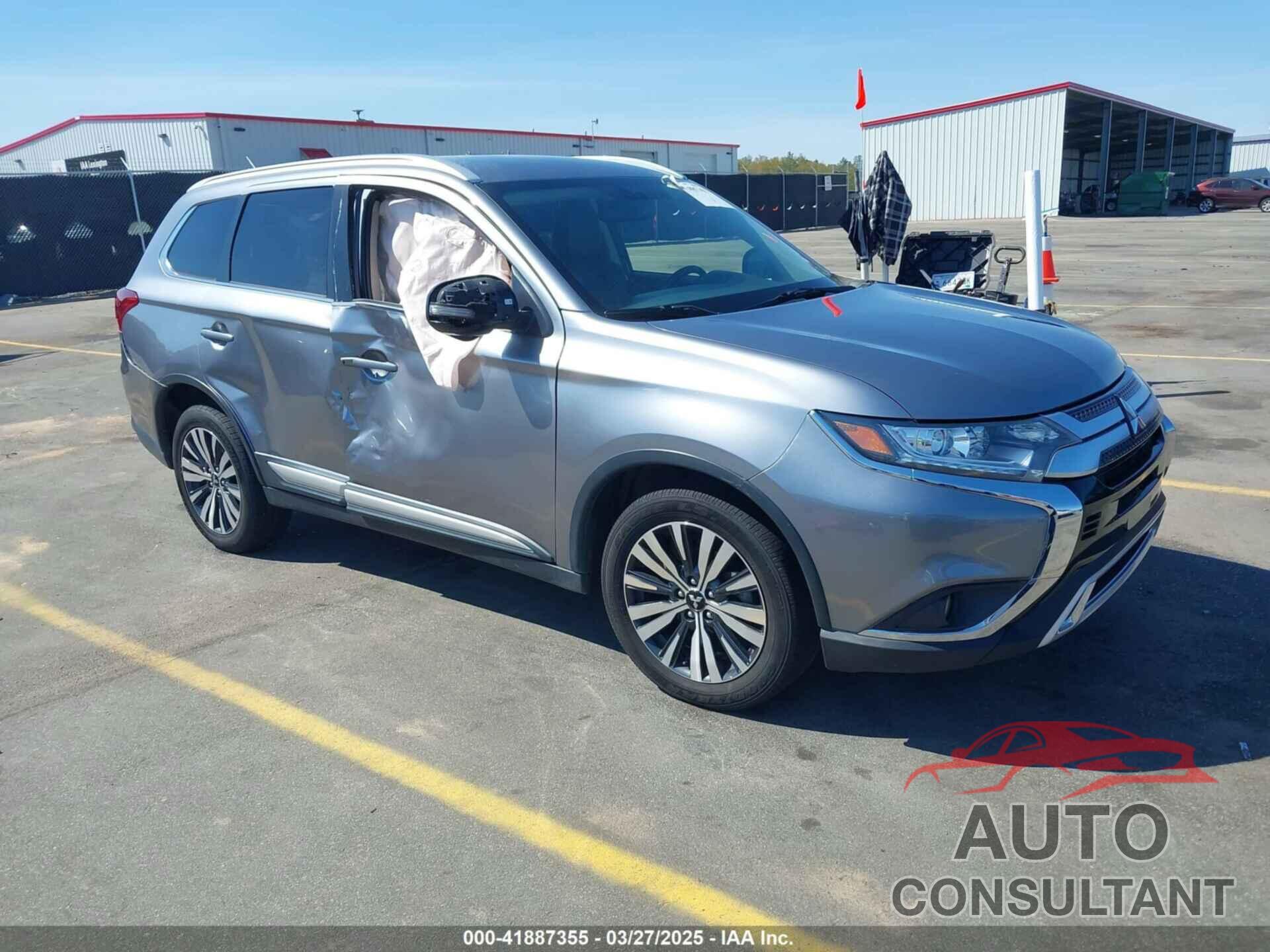 MITSUBISHI OUTLANDER 2019 - JA4AZ3A33KZ040702