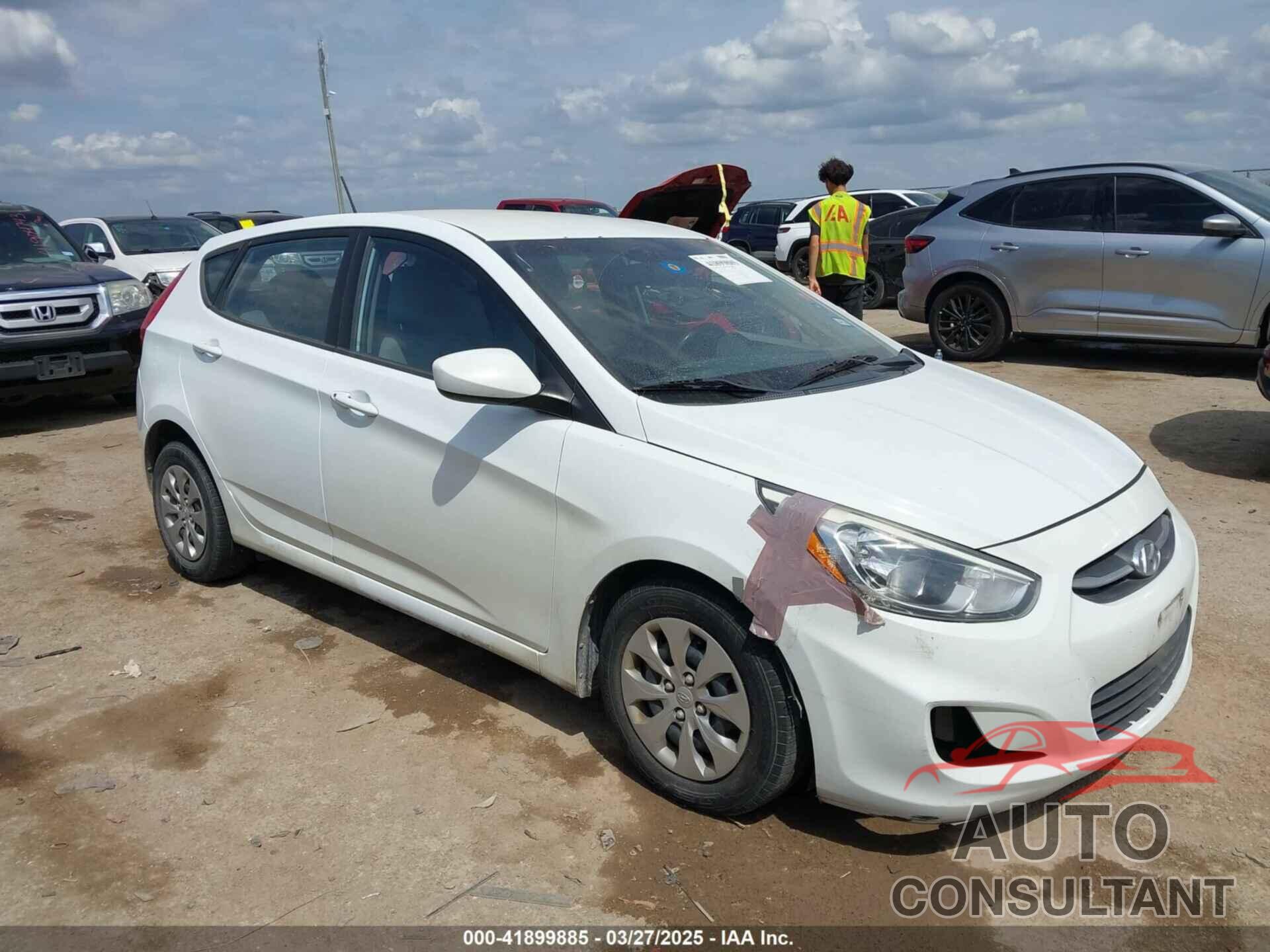 HYUNDAI ACCENT 2015 - KMHCT5AE5FU213499