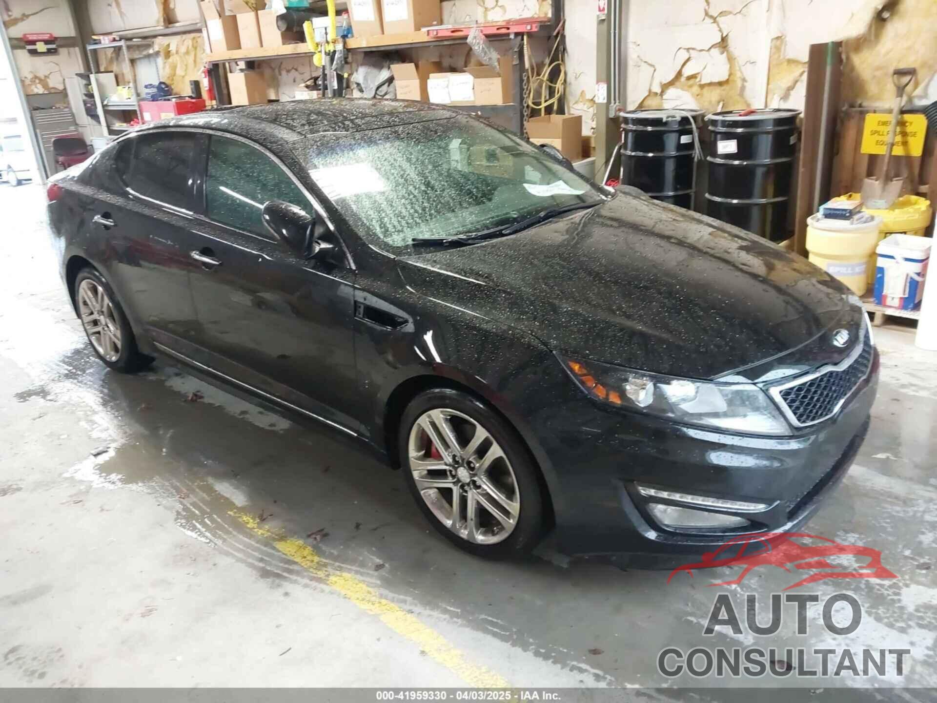 KIA OPTIMA 2013 - 5XXGR4A68DG111981