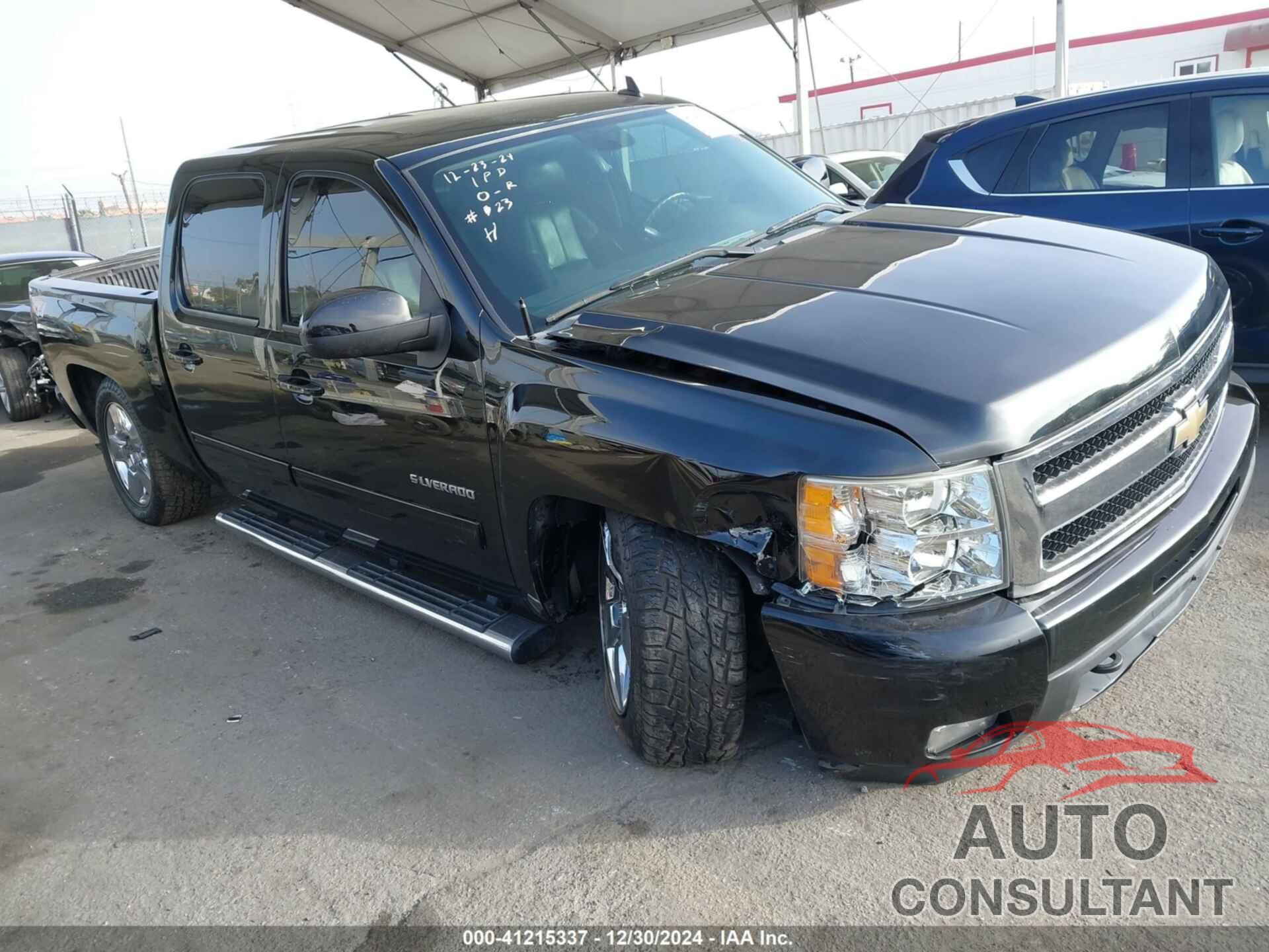 CHEVROLET SILVERADO 1500 2011 - 3GCPKTE32BG100841