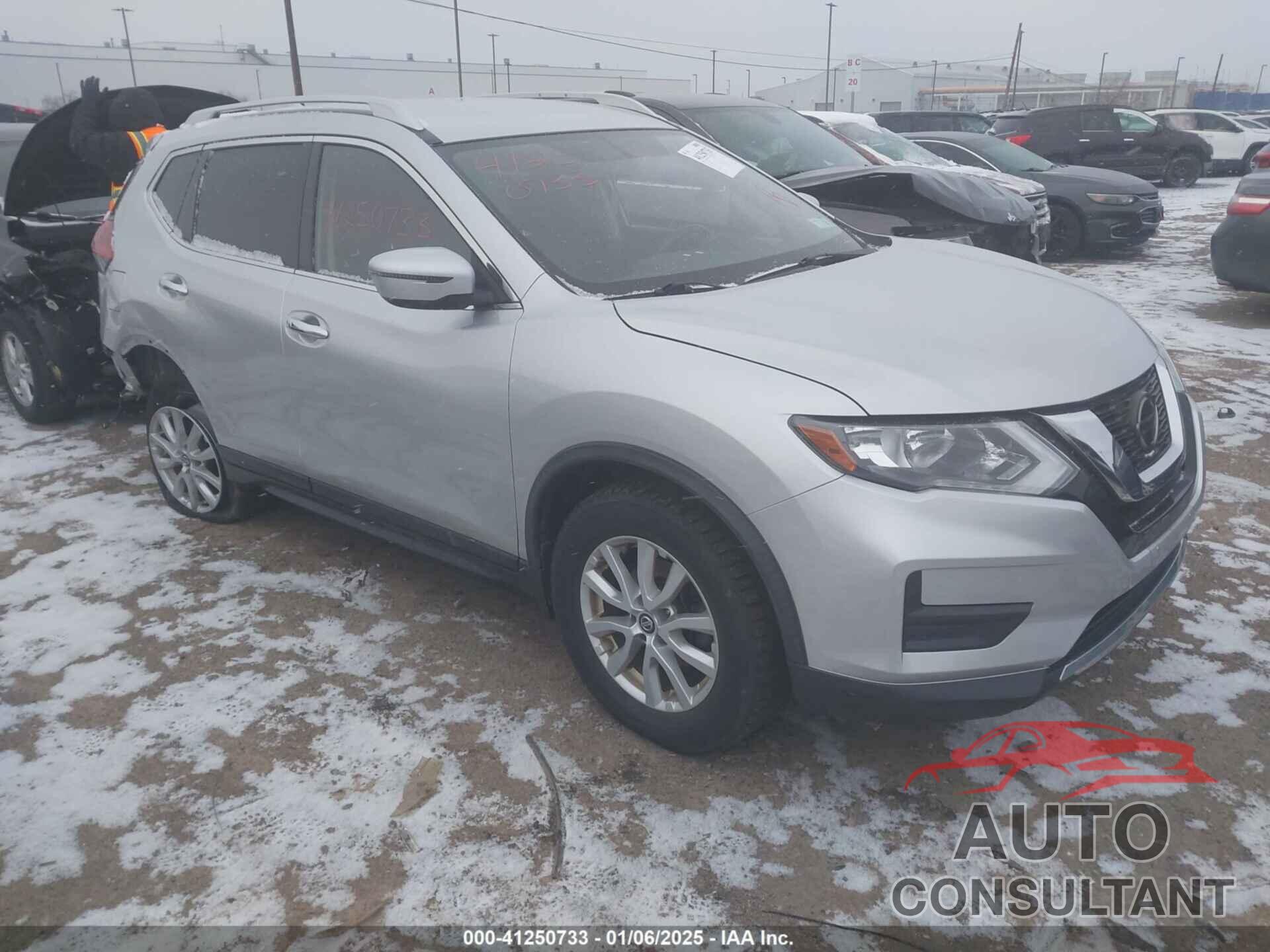 NISSAN ROGUE 2018 - JN8AT2MV8JW353165