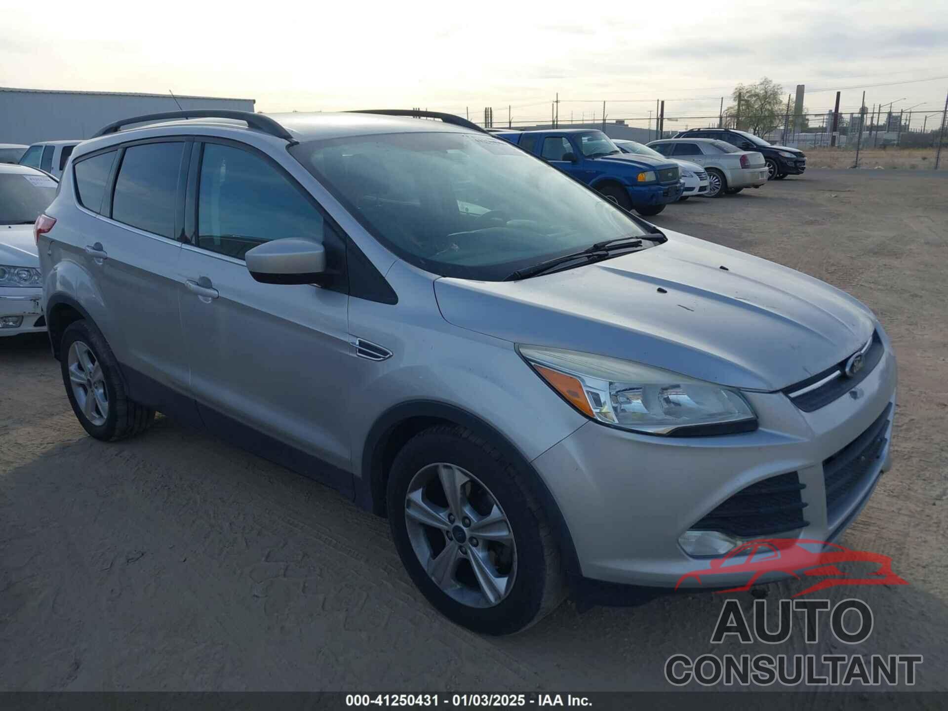 FORD ESCAPE 2016 - 1FMCU0GX5GUA39640