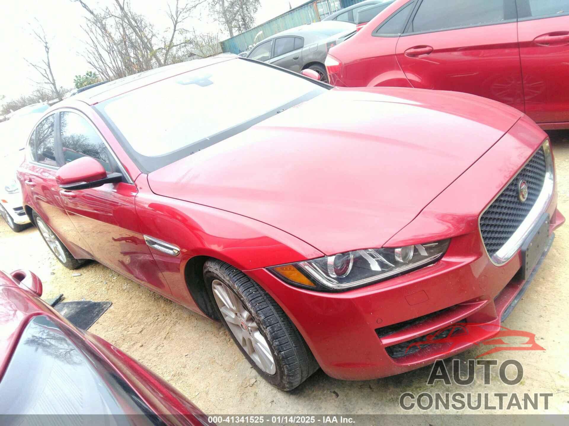 JAGUAR XE 2018 - SAJAD4FN3JCP24916