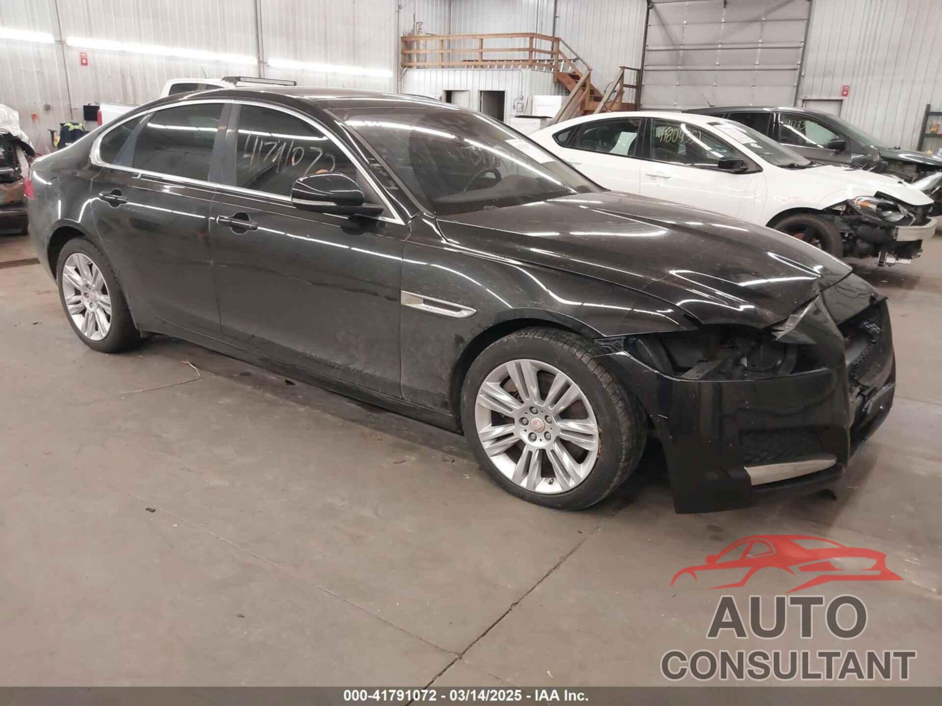 JAGUAR XF 2016 - SAJBJ4BV4GCY22008