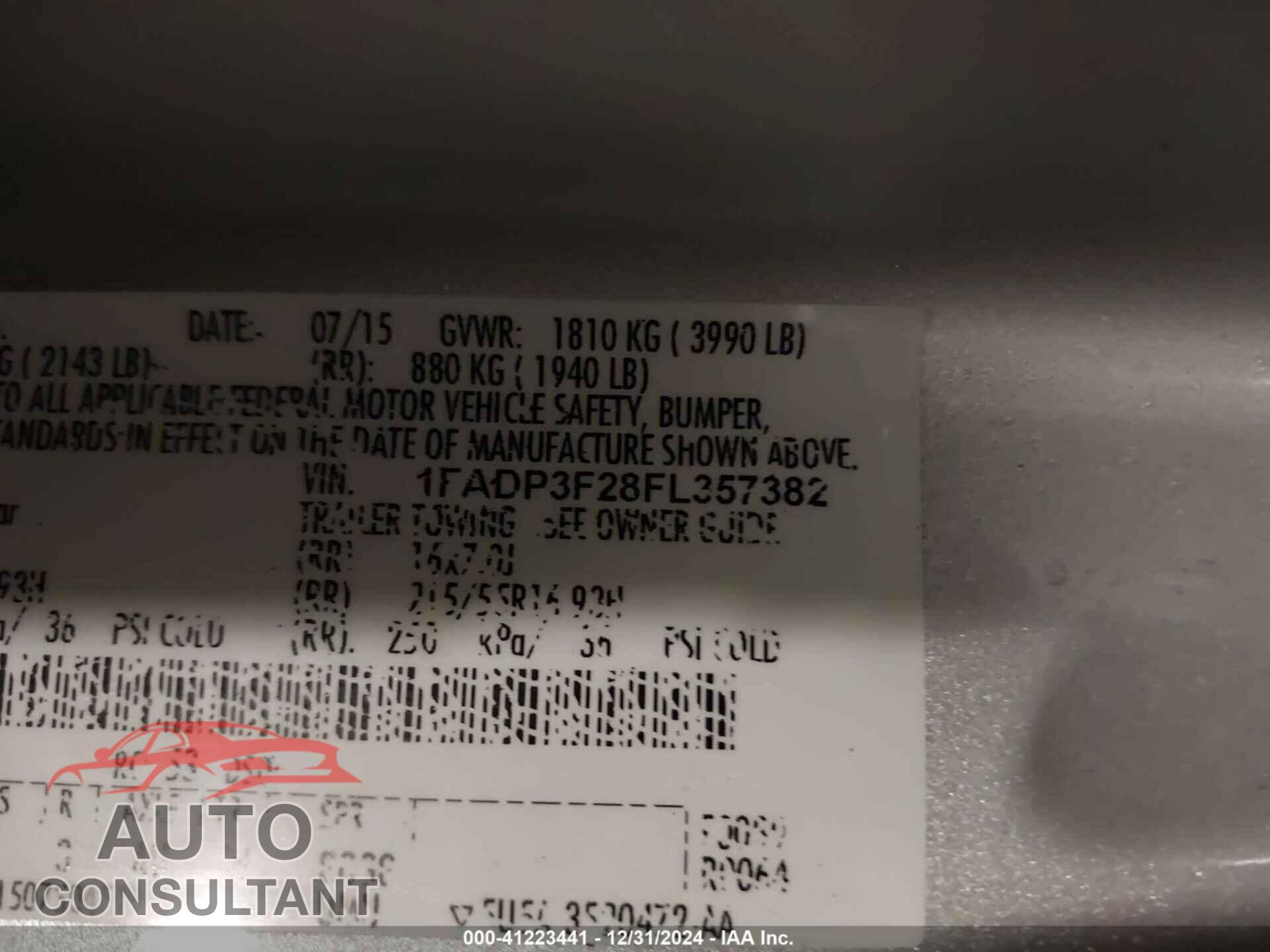 FORD FOCUS 2015 - 1FADP3F28FL357382