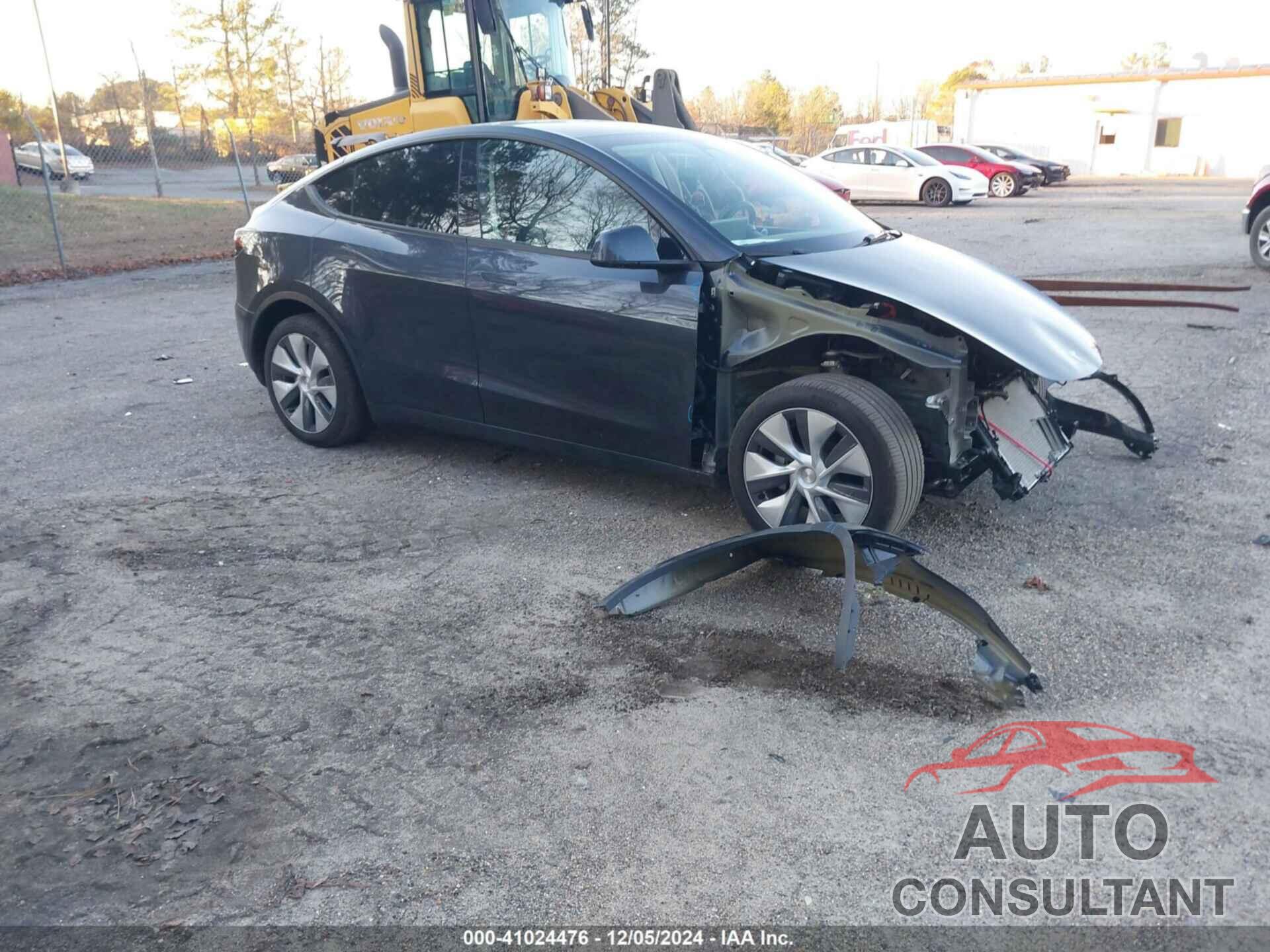 TESLA MODEL Y 2024 - 7SAYGDEEXRA227639