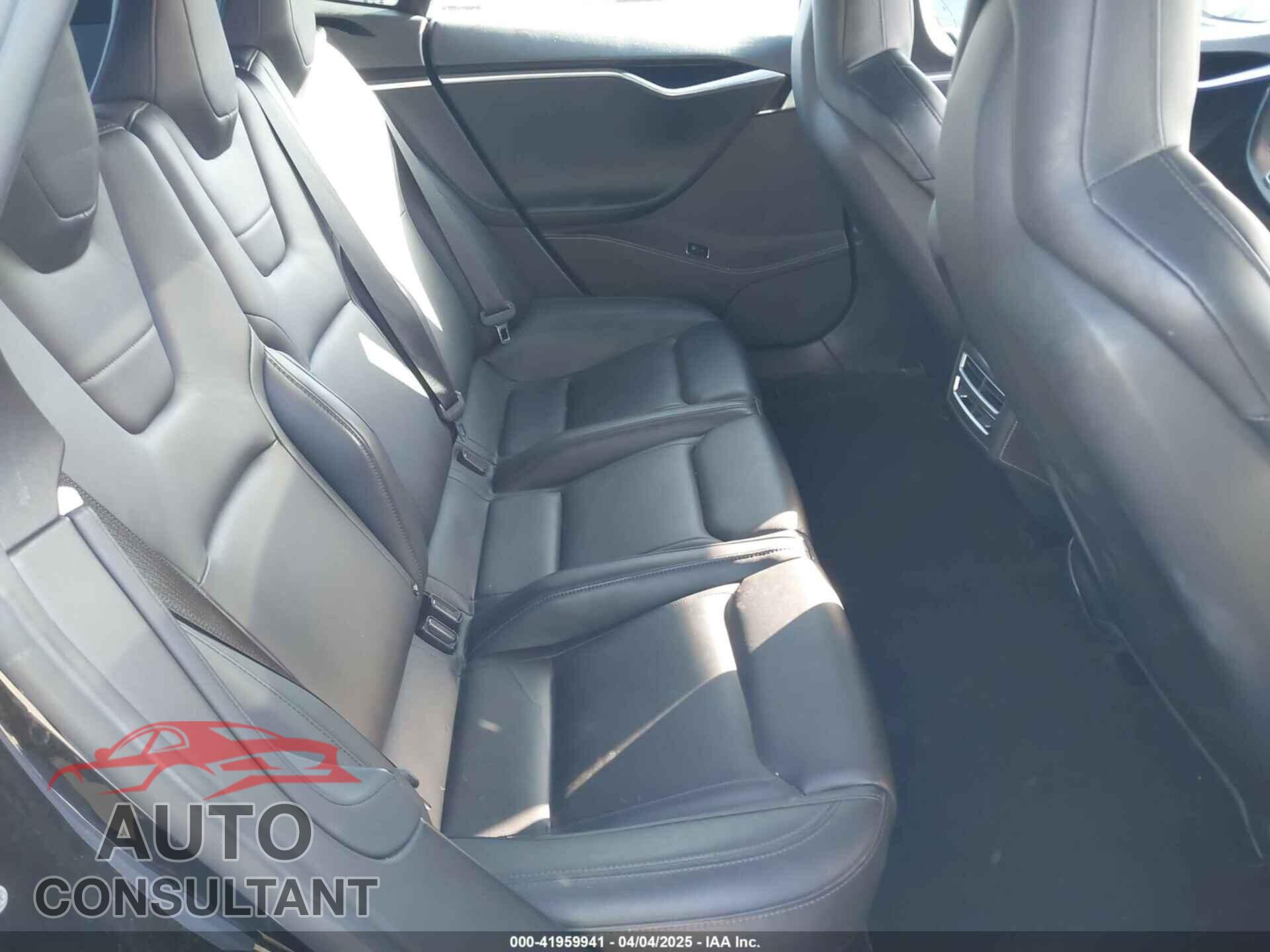 TESLA MODEL S 2014 - 5YJSA1H22EFP65530