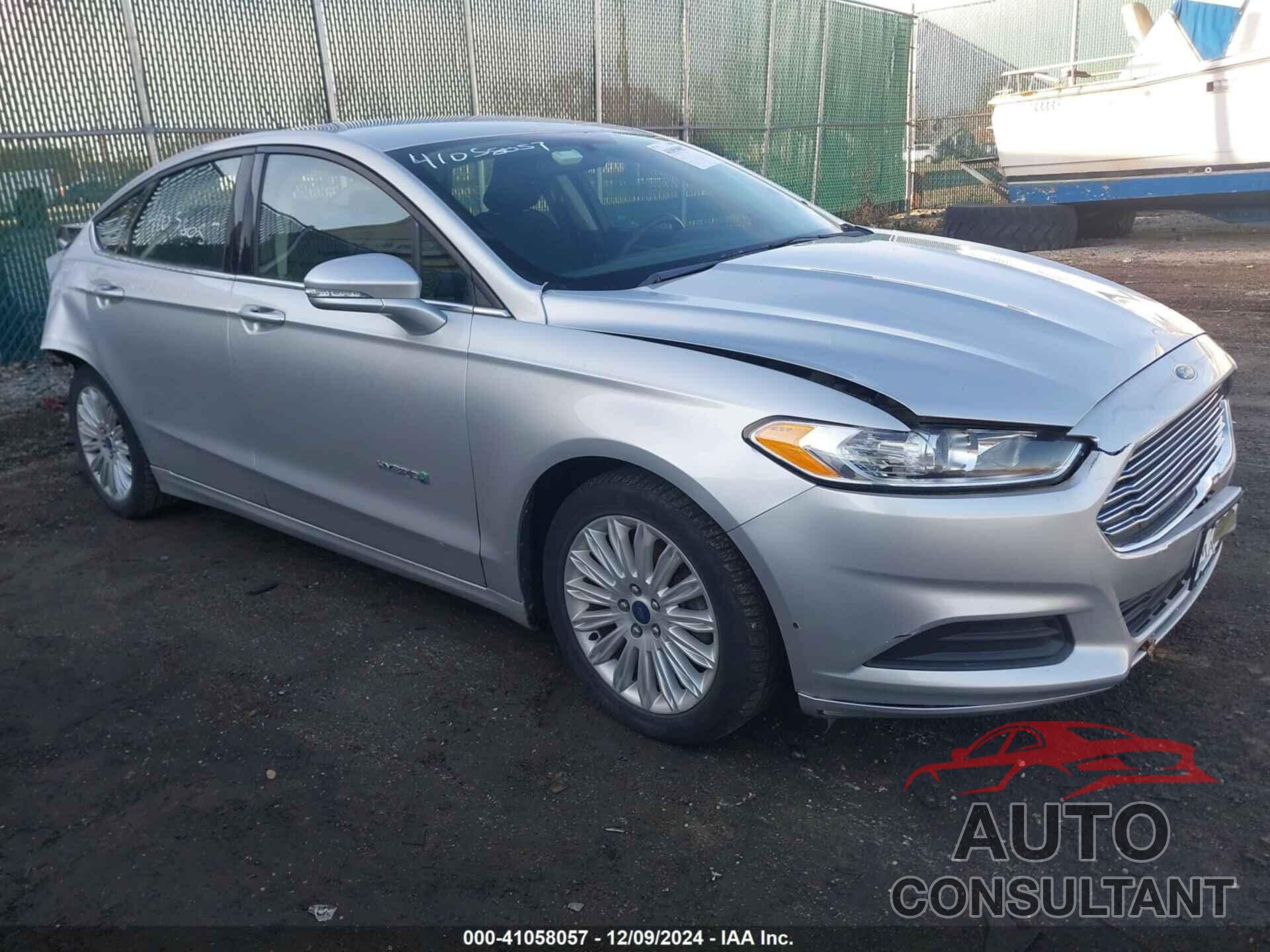 FORD FUSION HYBRID 2016 - 3FA6P0LU6GR357834