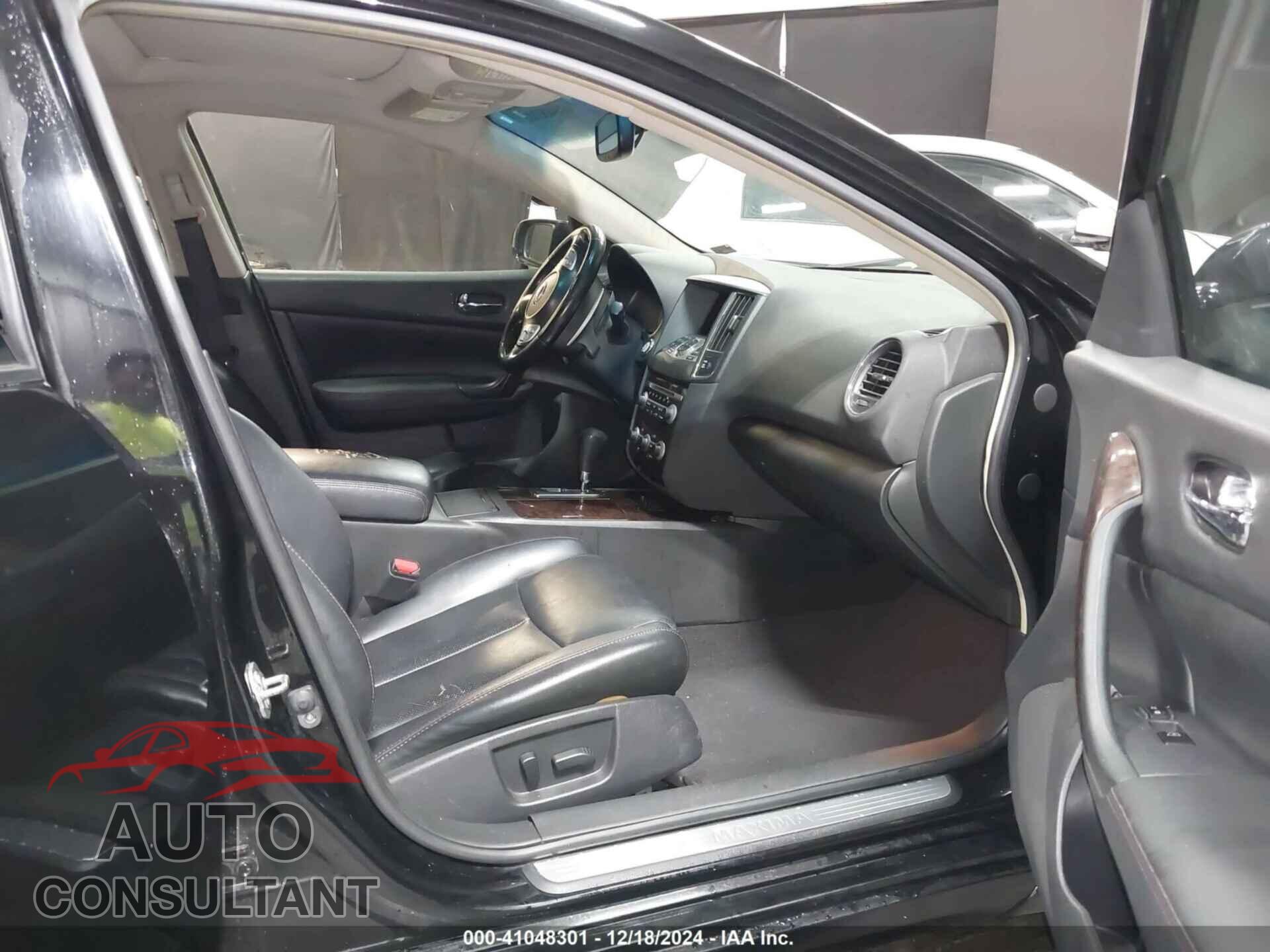 NISSAN MAXIMA 2011 - 1N4AA5AP1BC825630