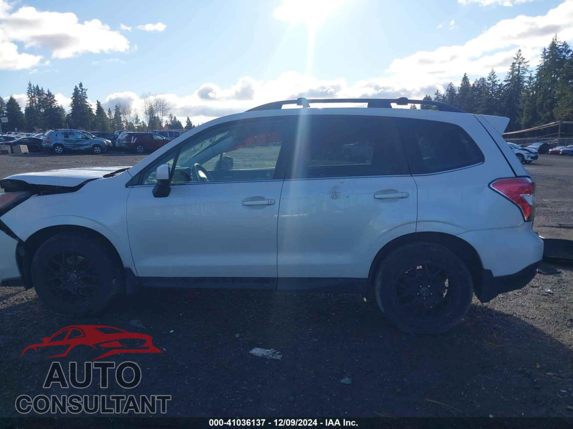 SUBARU FORESTER 2015 - JF2SJGDC7FH453837