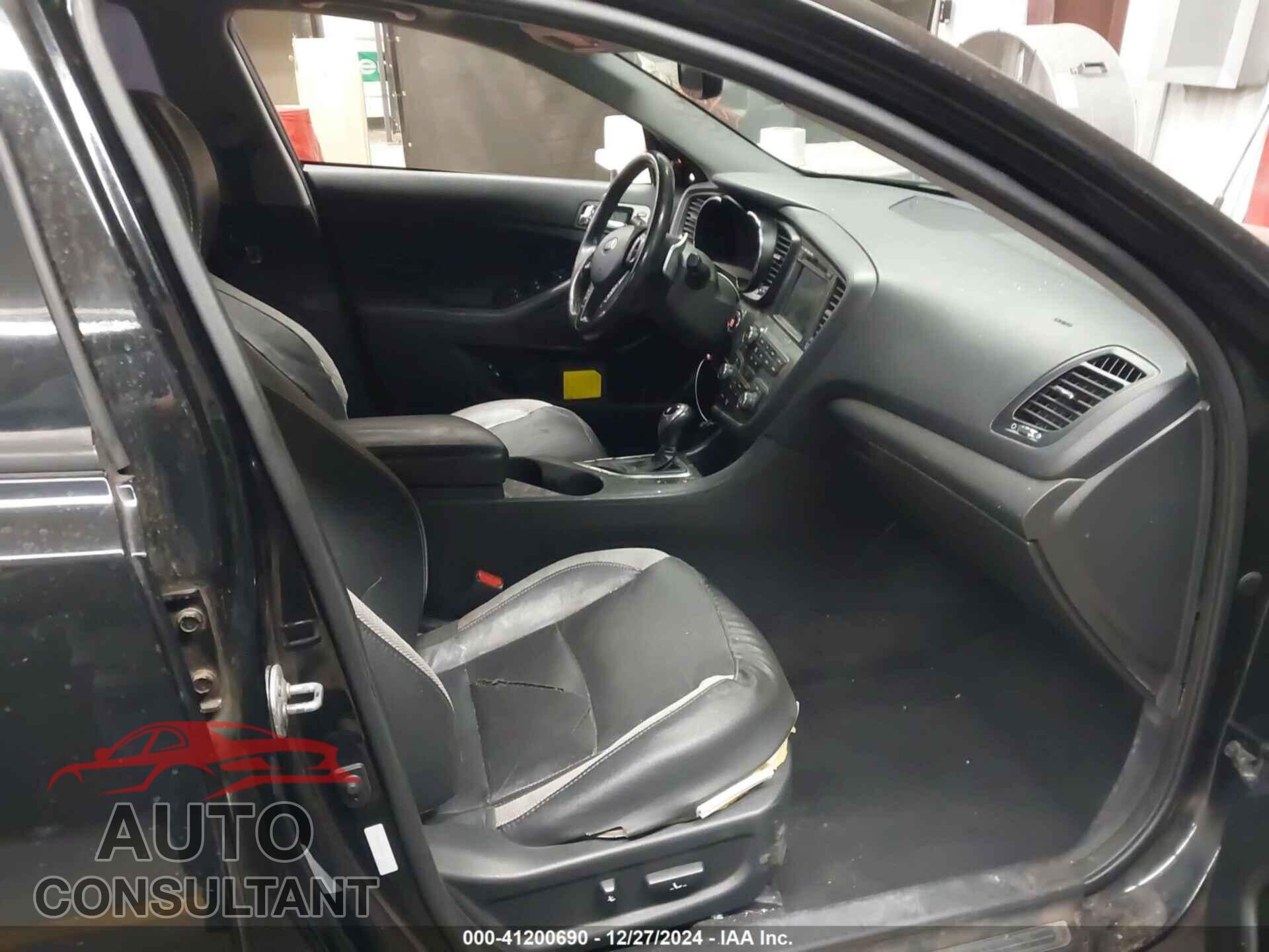 KIA OPTIMA 2013 - 5XXGR4A63DG104727