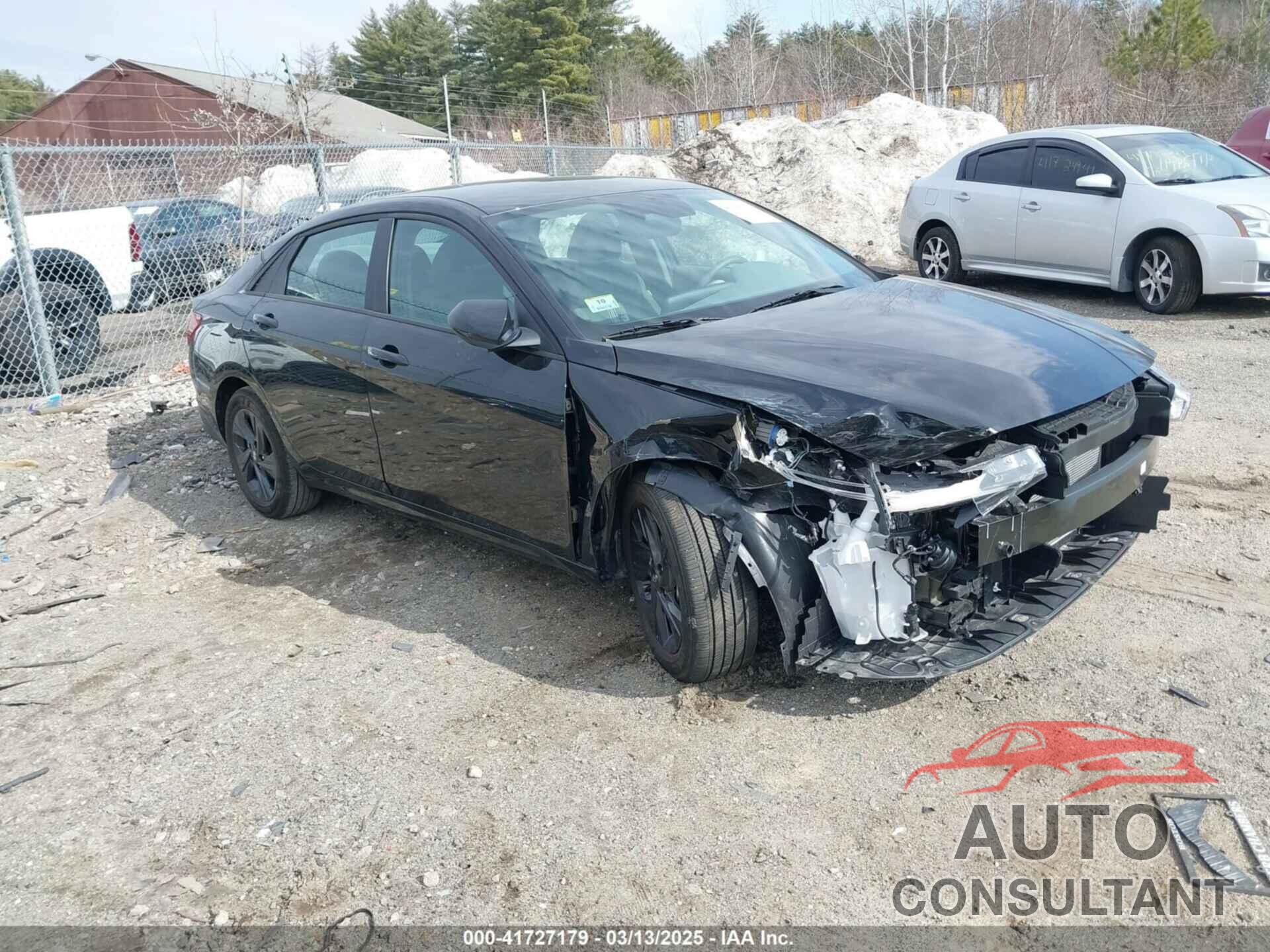 HYUNDAI ELANTRA 2023 - KMHLM4AG4PU633183