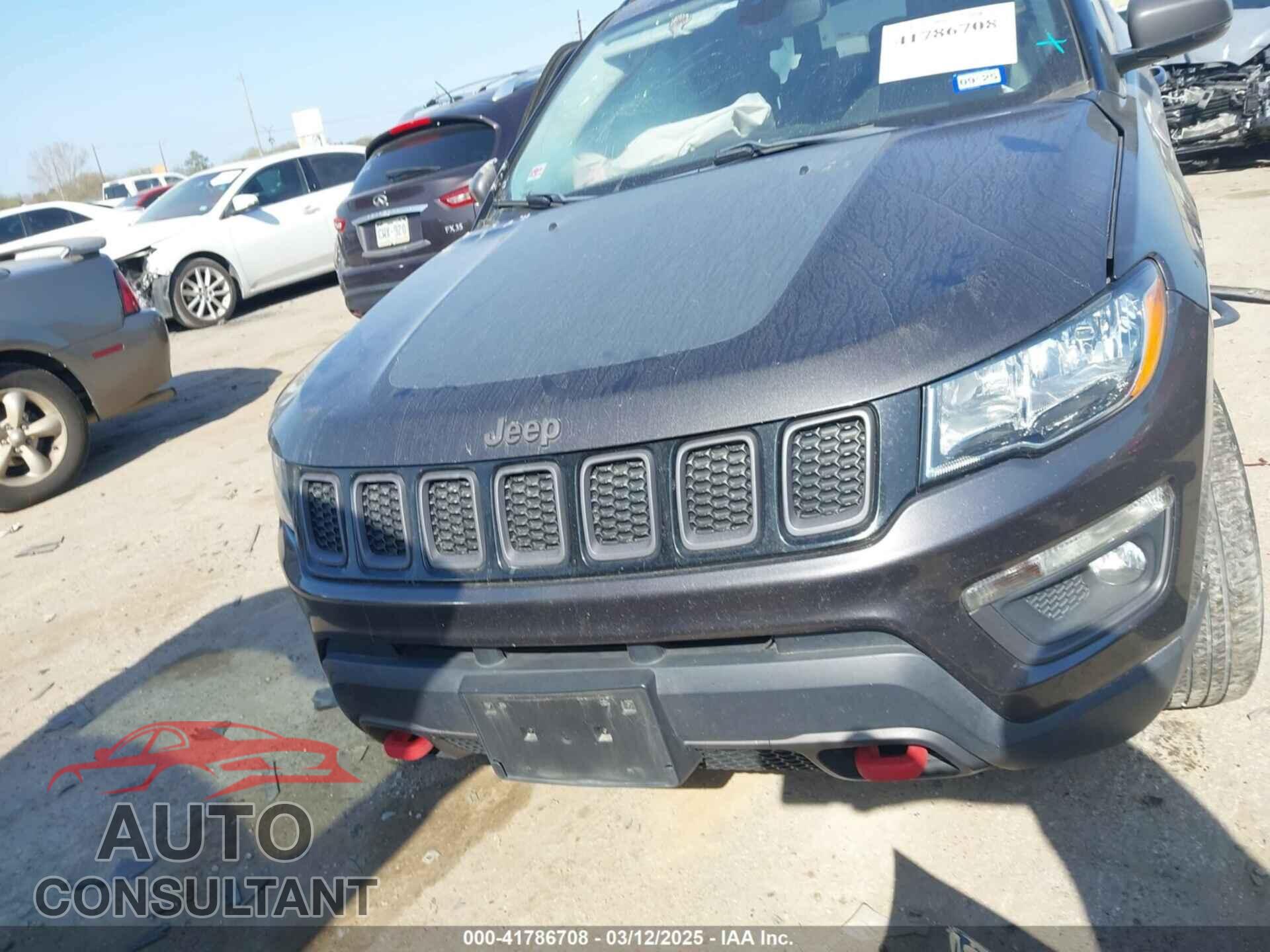 JEEP COMPASS 2019 - 3C4NJDDBXKT811171