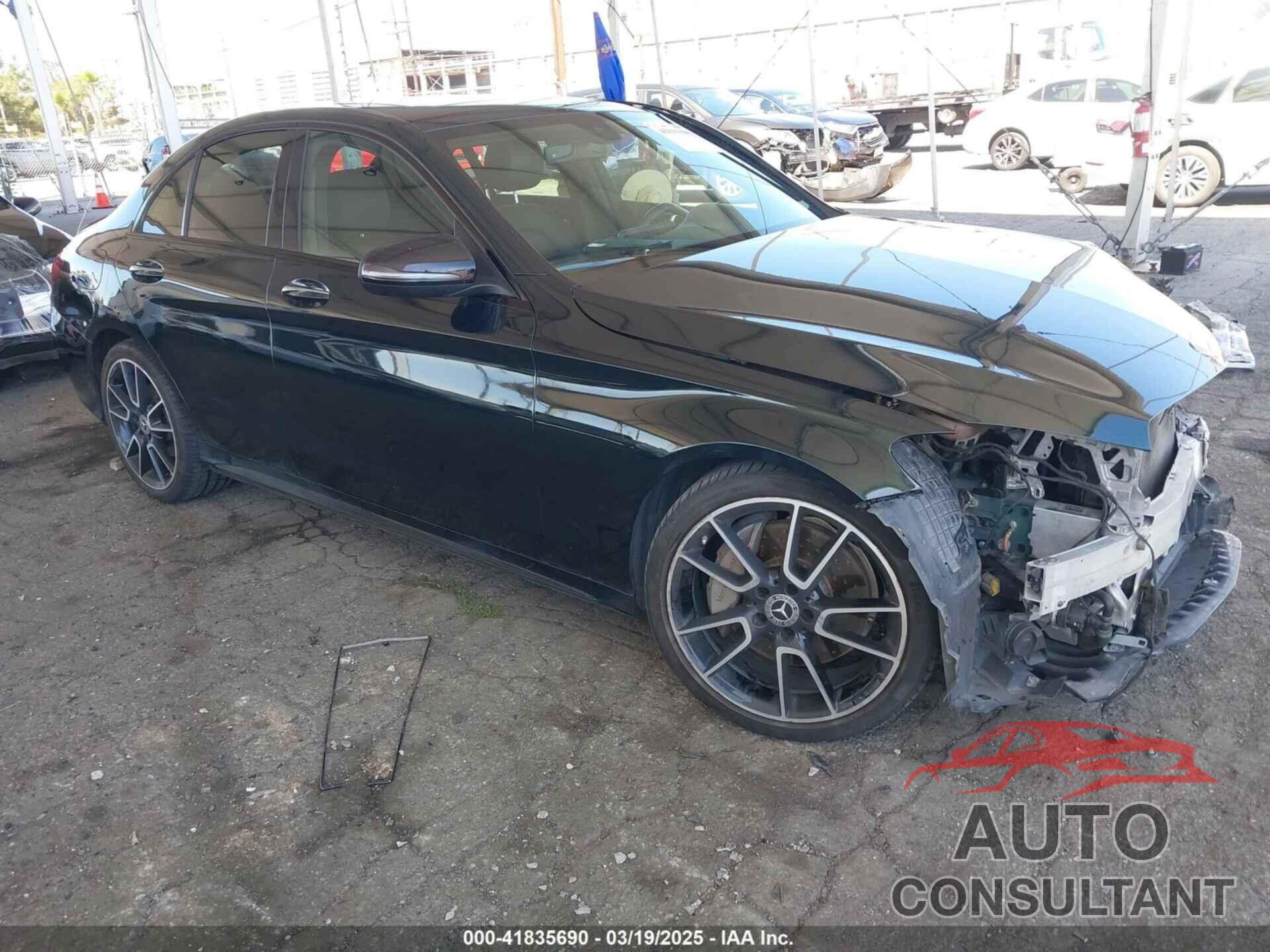 MERCEDES-BENZ C 300 2019 - WDDWF8DB0KR506709