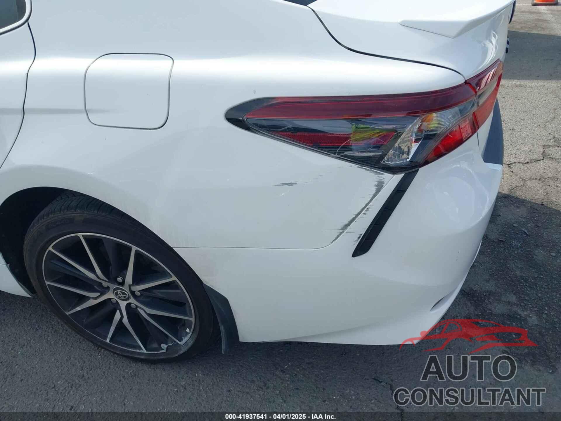 TOYOTA CAMRY 2022 - 4T1G11AKXNU070473