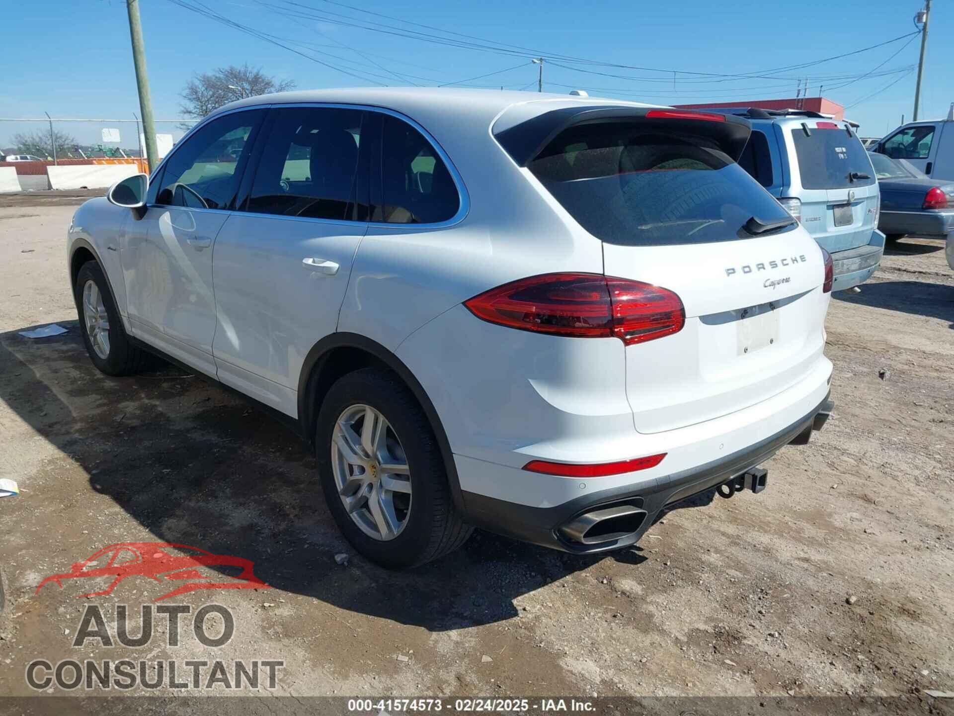 PORSCHE CAYENNE 2015 - WP1AF2A28FLA30738