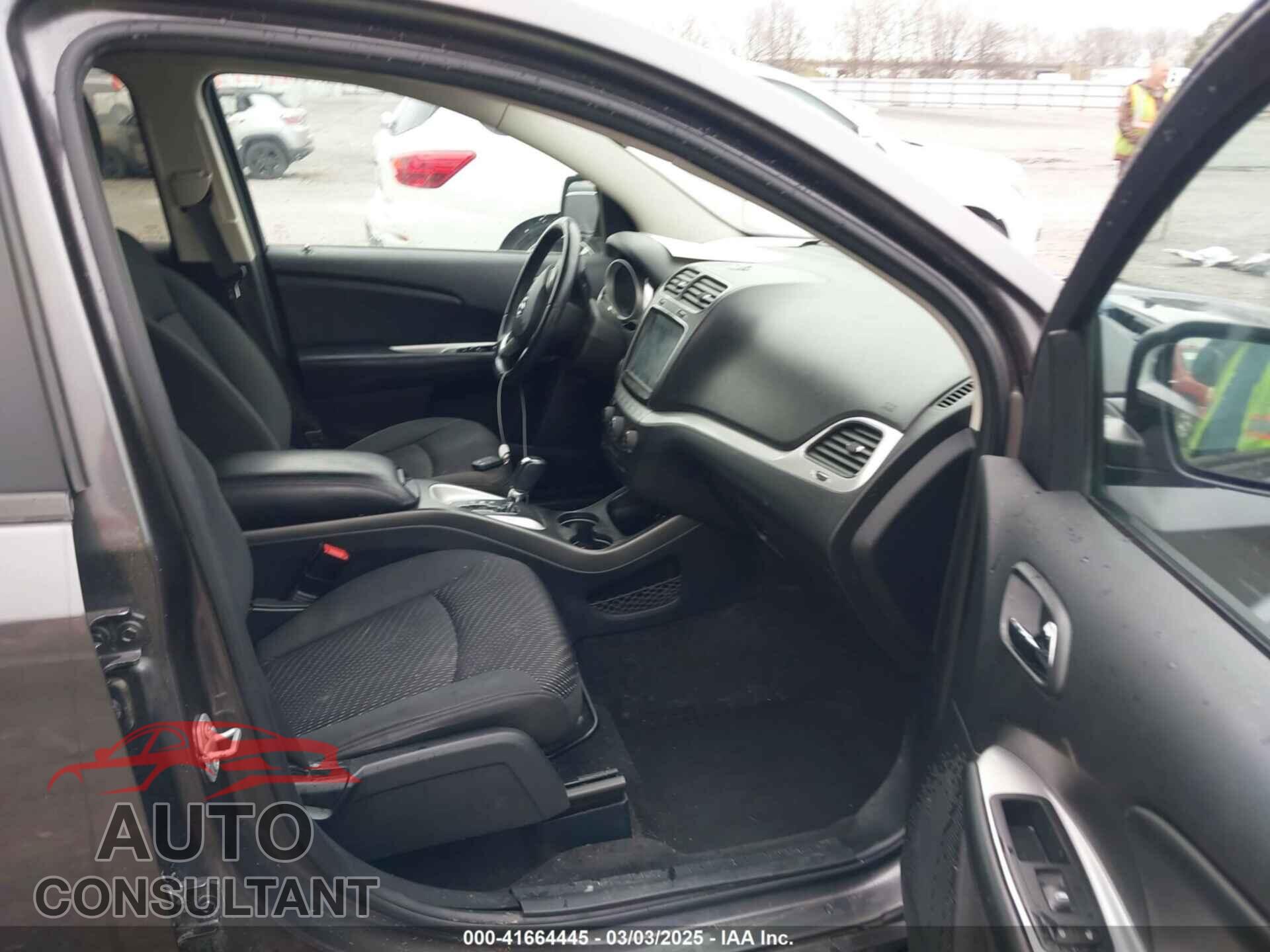 DODGE JOURNEY 2017 - 3C4PDCBB1HT612273