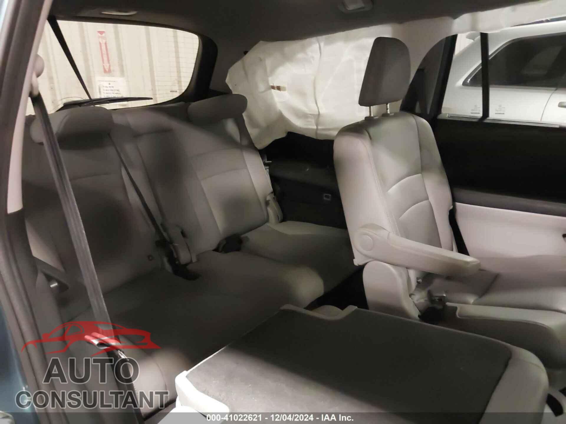 HONDA PILOT 2017 - 5FNYF6H07HB071850